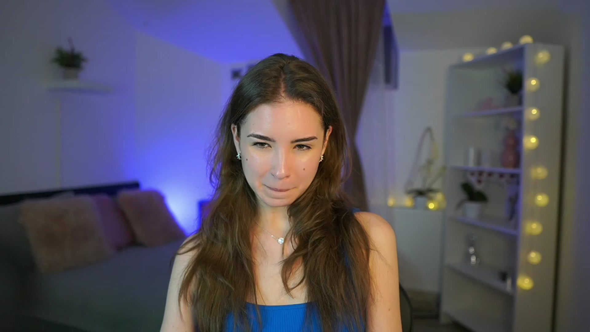 Gallery image thumbnail from Shy_jane's myfreecams stream on, 03/05/2023, 18:18 image 17 of 20