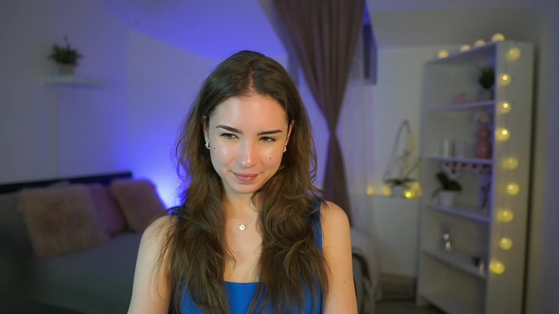 Gallery image thumbnail from Shy_jane's myfreecams stream on, 03/05/2023, 19:02 image 14 of 20