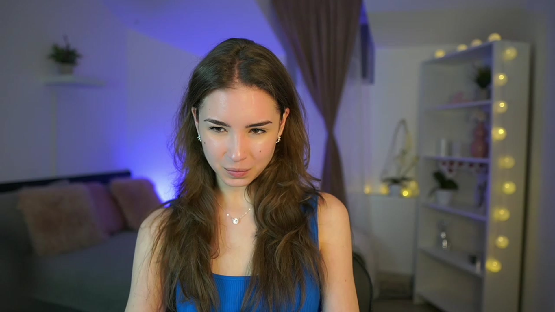 Gallery image thumbnail from Shy_jane's myfreecams stream on, 03/05/2023, 19:02 image 1 of 20