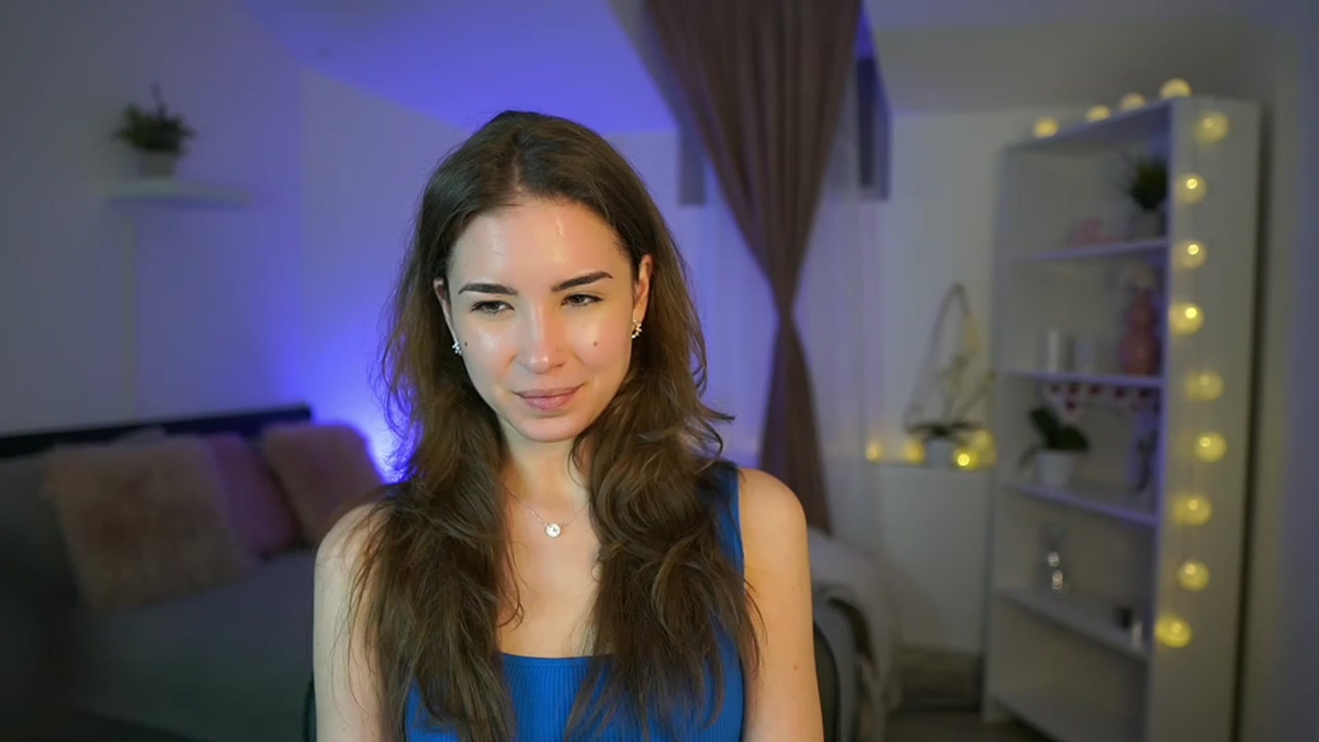 Gallery image thumbnail from Shy_jane's myfreecams stream on, 03/05/2023, 19:02 image 7 of 20