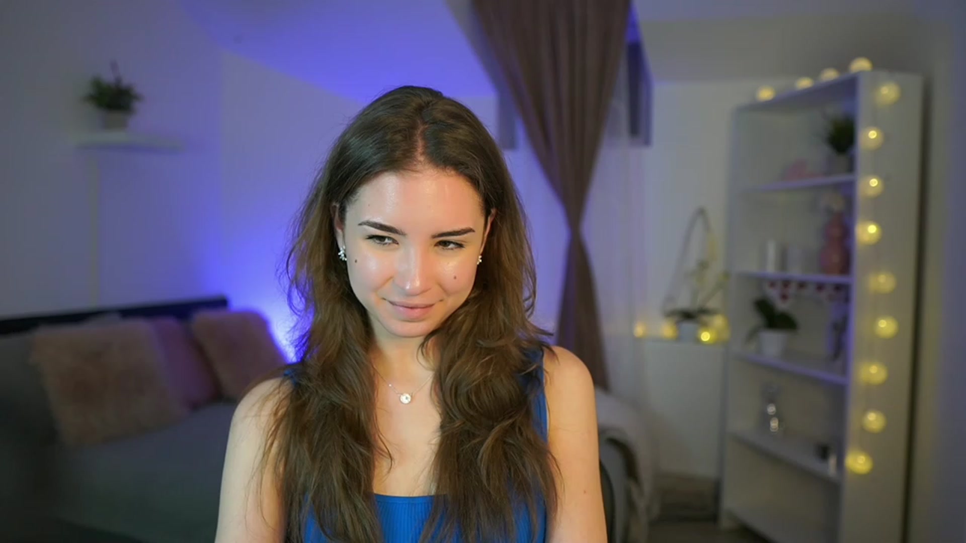 Gallery image thumbnail from Shy_jane's myfreecams stream on, 03/05/2023, 19:02 image 13 of 20