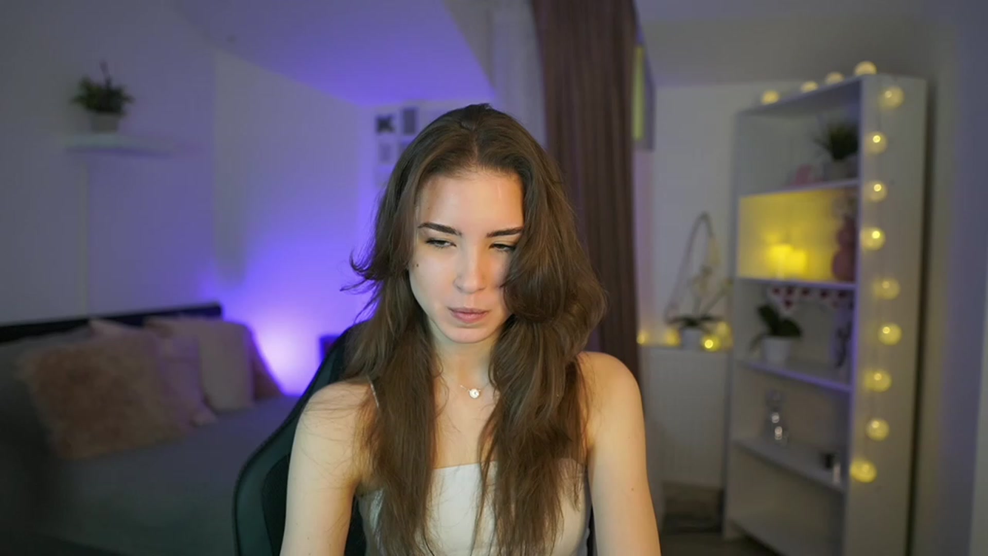 Gallery image thumbnail from Shy_jane's myfreecams stream on, 03/09/2023, 10:12 image 1 of 20