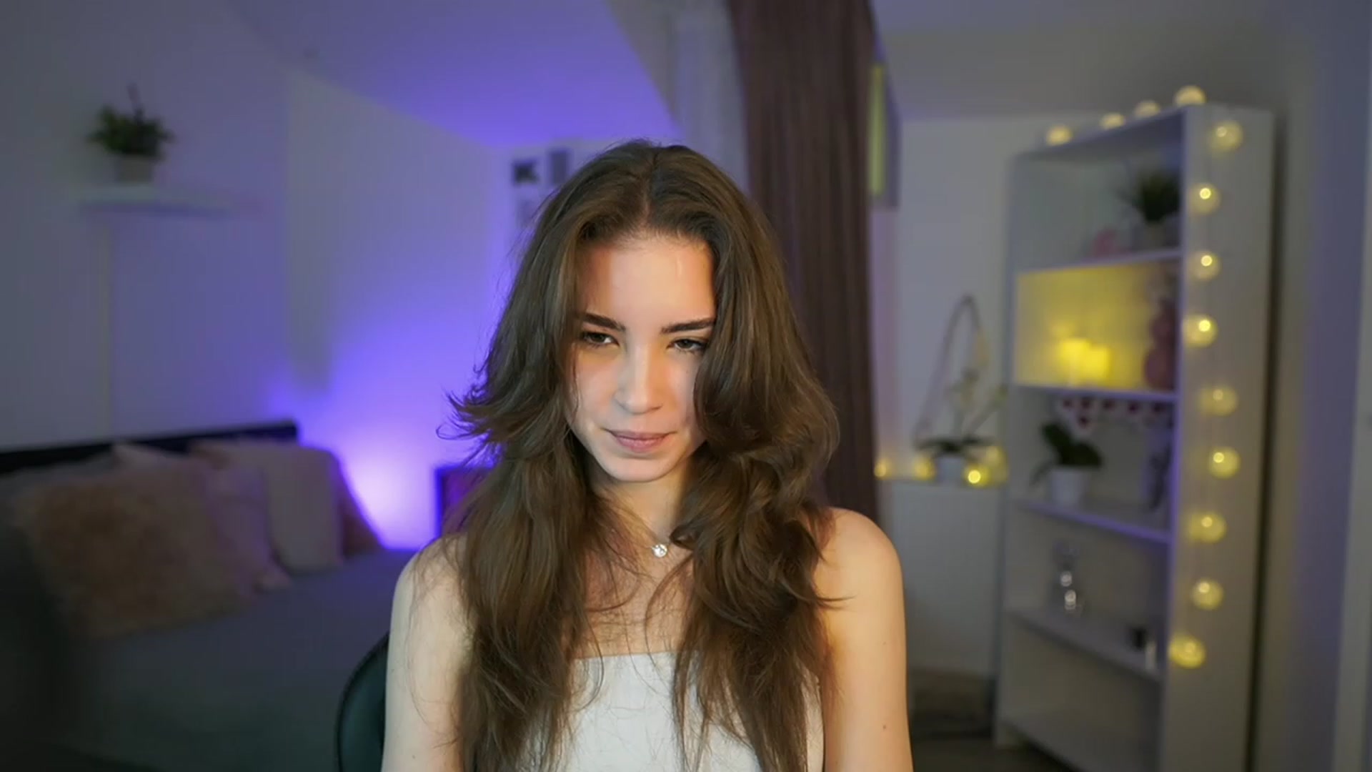 Gallery image thumbnail from Shy_jane's myfreecams stream on, 03/09/2023, 10:12 image 18 of 20