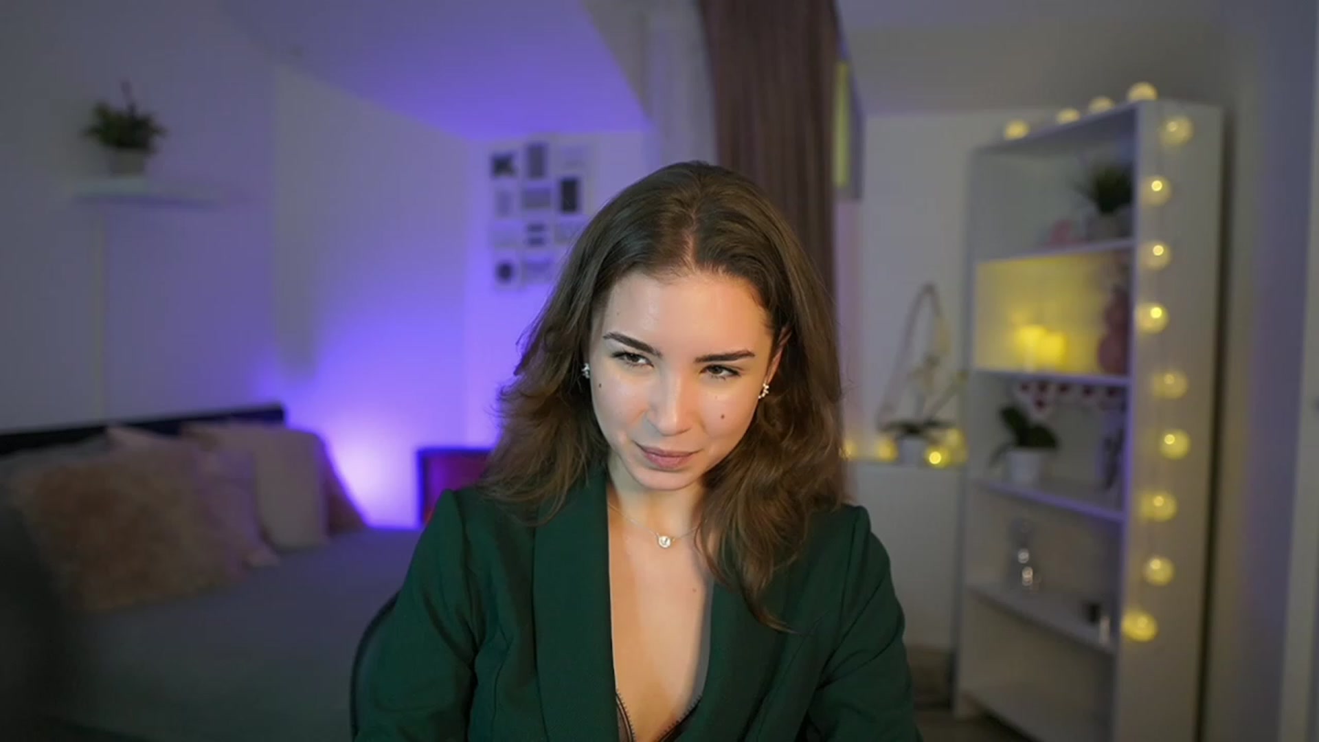 Gallery image thumbnail from Shy_jane's myfreecams stream on, 03/09/2023, 12:35 image 18 of 20