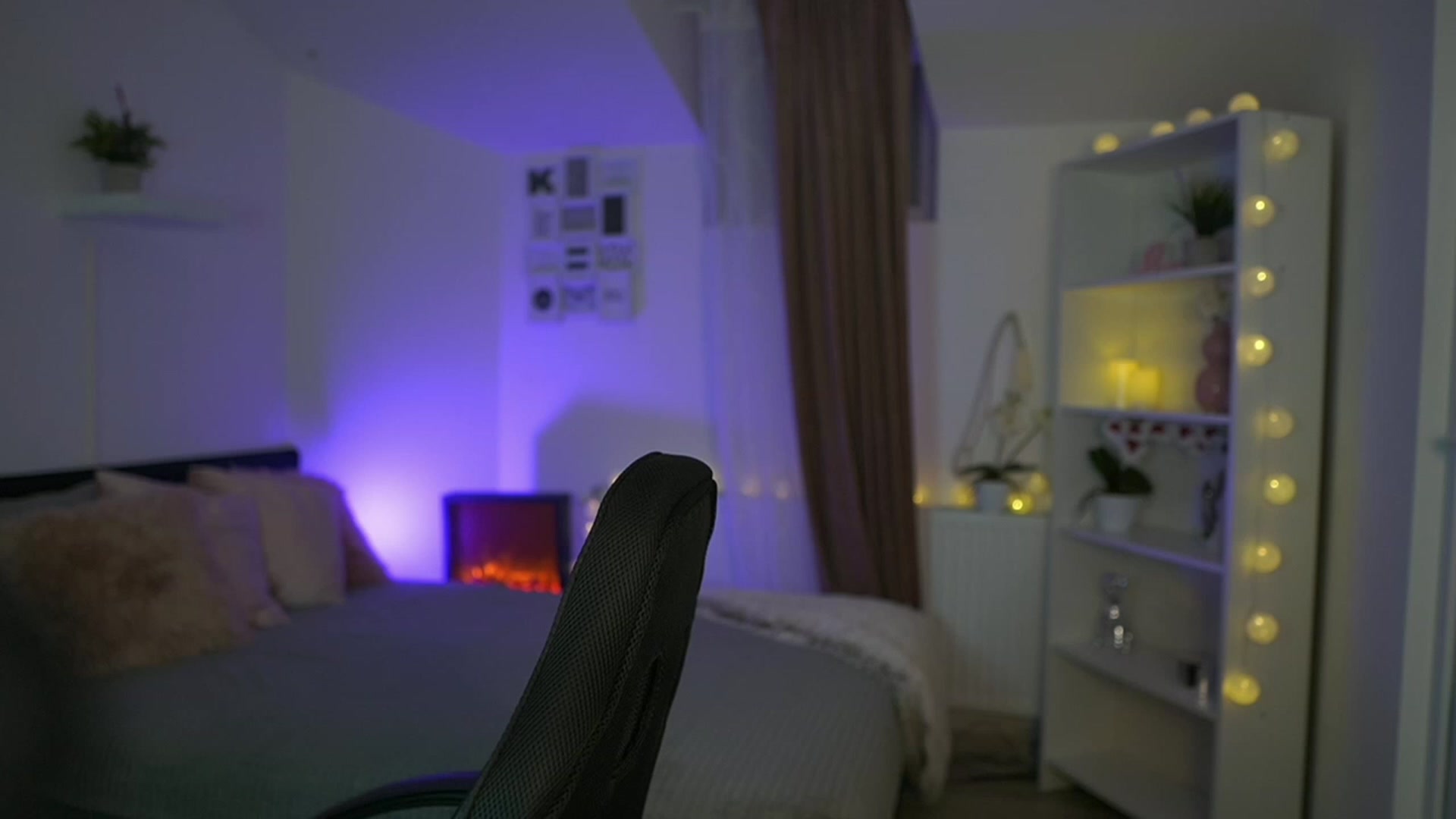 Gallery image thumbnail from Shy_jane's myfreecams stream on, 03/09/2023, 14:45 image 12 of 20