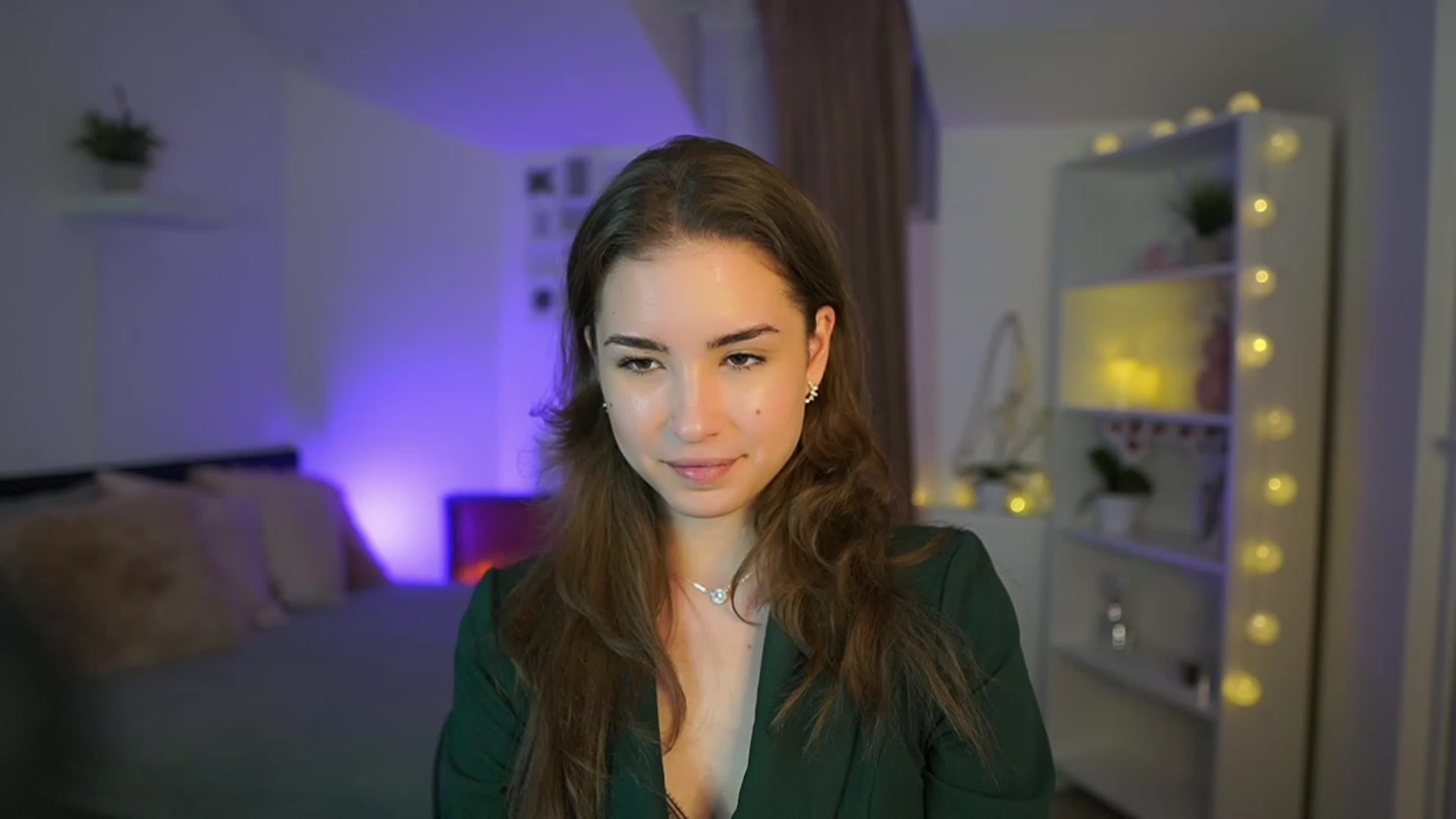 Gallery image thumbnail from Shy_jane's myfreecams stream on, 03/09/2023, 14:45 image 15 of 20