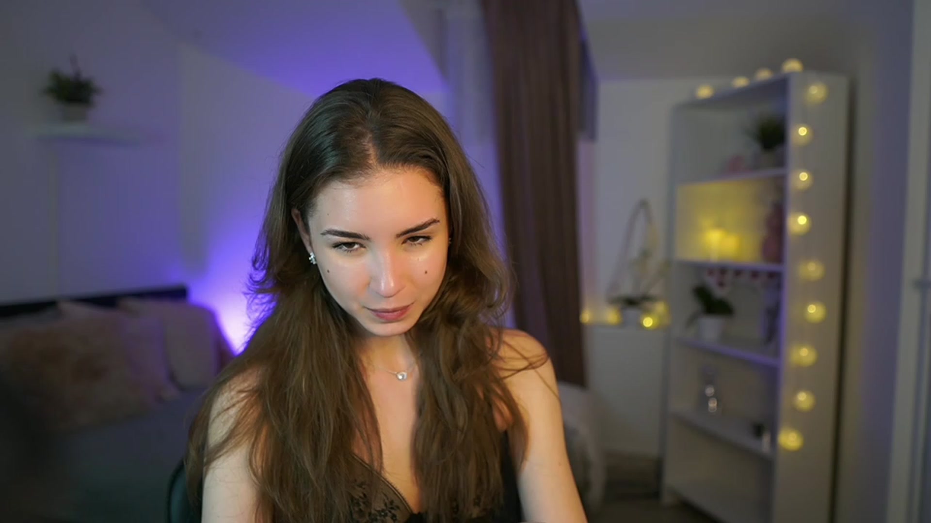 Gallery image thumbnail from Shy_jane's myfreecams stream on, 03/09/2023, 16:20 image 7 of 20