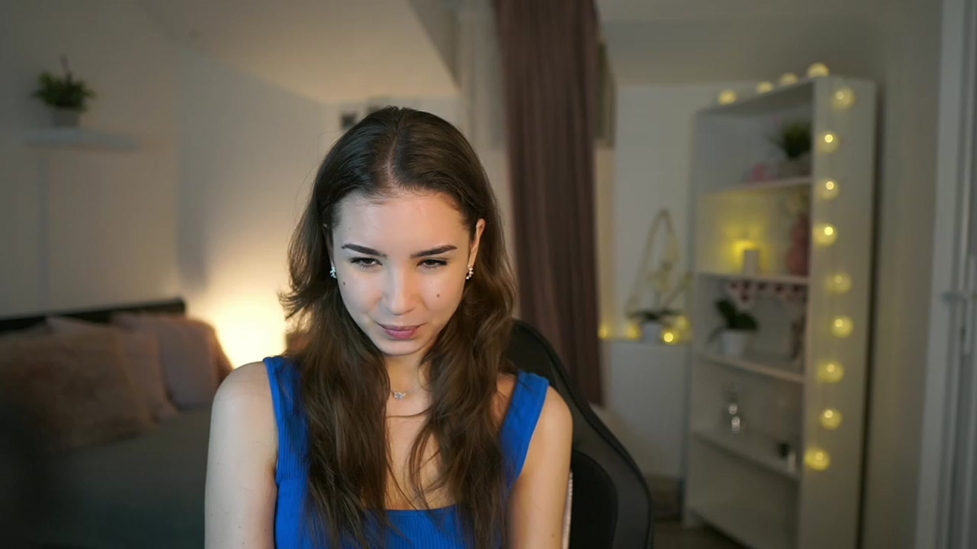 Gallery image thumbnail from Shy_jane's myfreecams stream on, 03/10/2023, 09:55 image 11 of 20