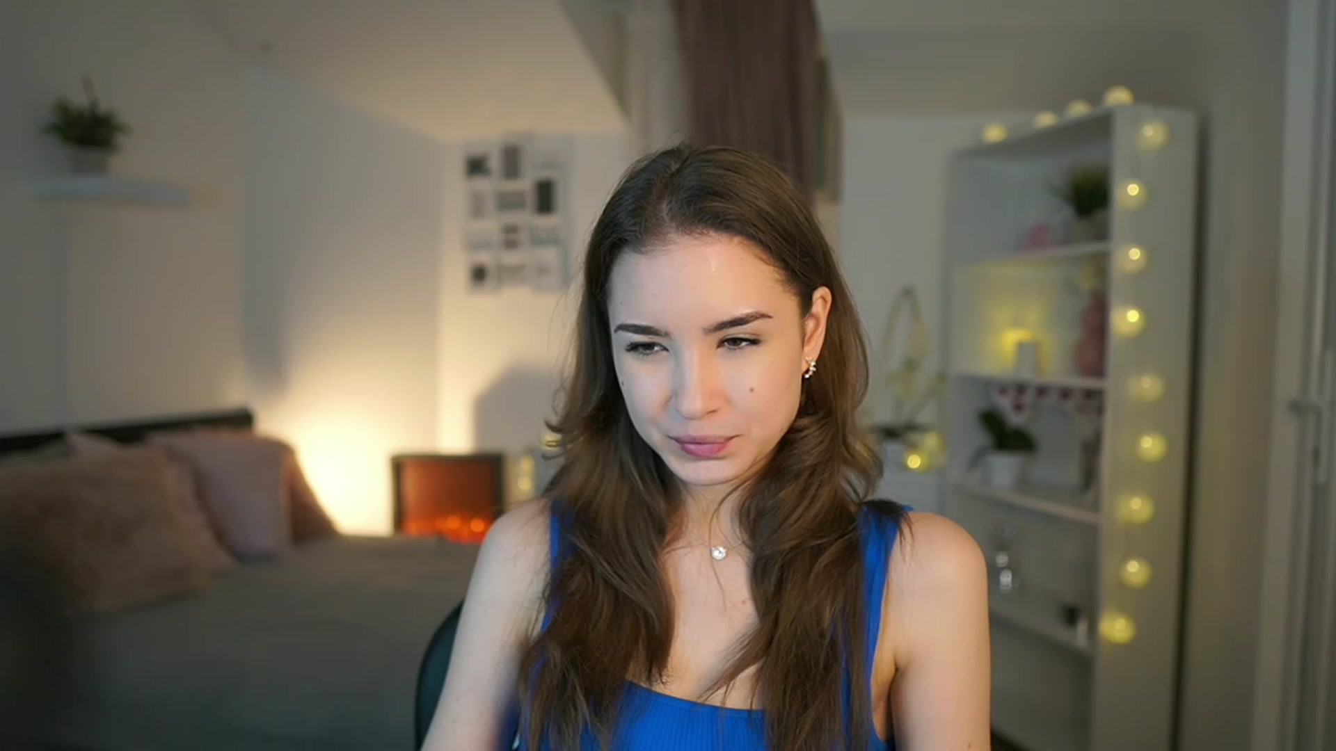 Gallery image thumbnail from Shy_jane's myfreecams stream on, 03/10/2023, 10:38 image 14 of 20