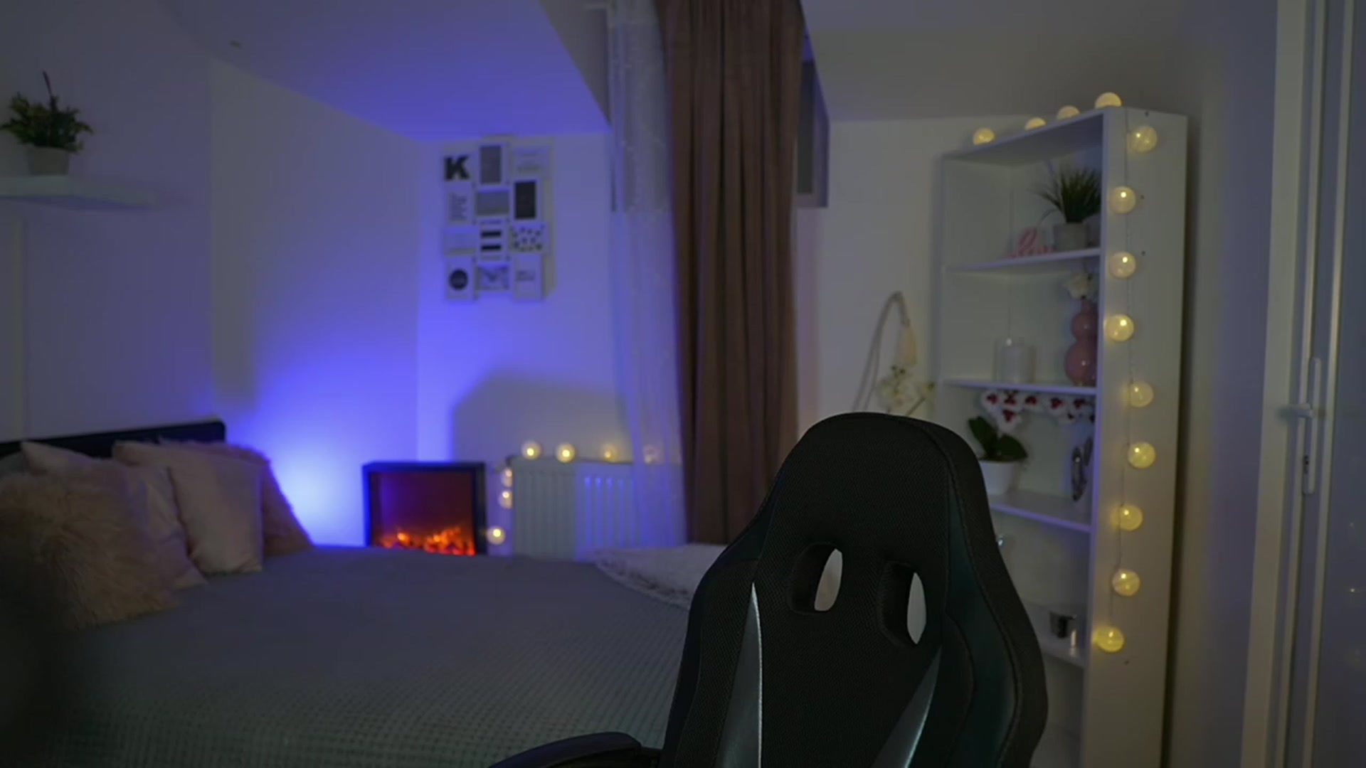 Gallery image thumbnail from Shy_jane's myfreecams stream on, 03/12/2023, 12:01 image 19 of 20