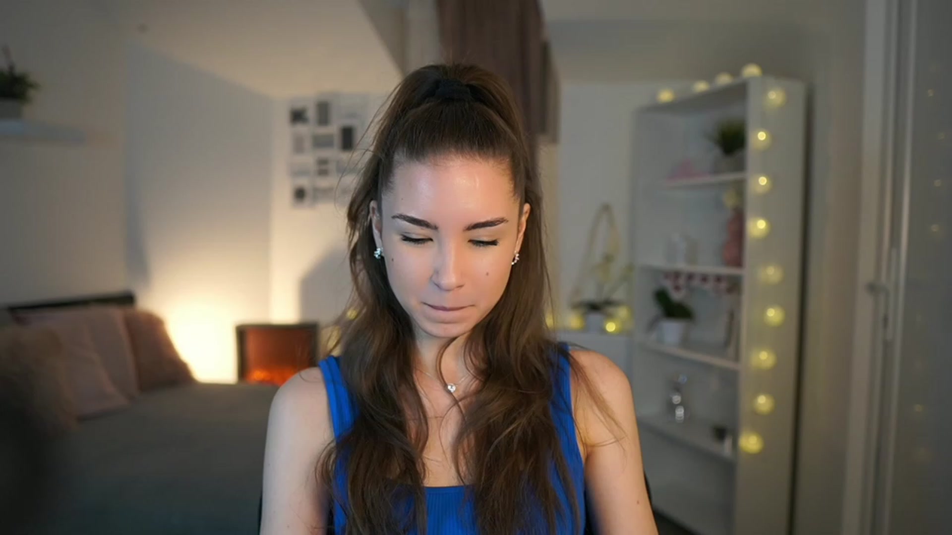 Gallery image thumbnail from Shy_jane's myfreecams stream on, 03/15/2023, 11:40 image 19 of 20