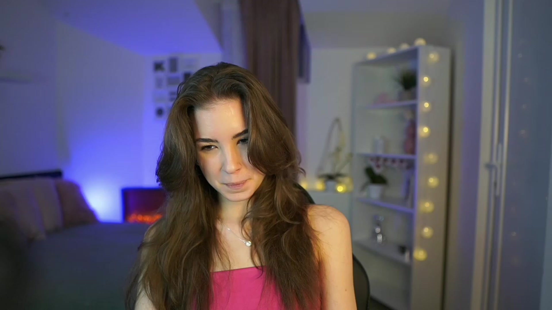 Gallery image thumbnail from Shy_jane's myfreecams stream on, 03/16/2023, 10:29 image 17 of 20