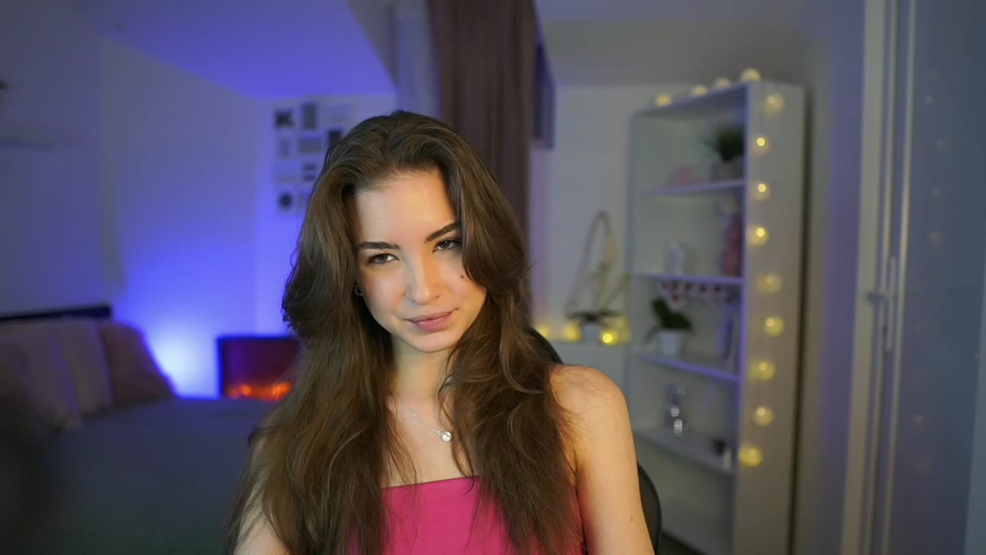 Gallery image thumbnail from Shy_jane's myfreecams stream on, 03/16/2023, 10:29 image 14 of 20