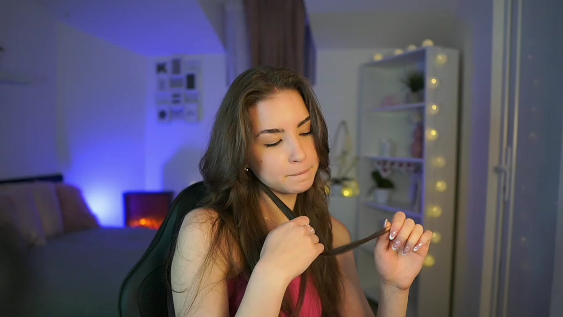 Gallery image thumbnail from Shy_jane's myfreecams stream on, 03/16/2023, 11:56 image 16 of 20