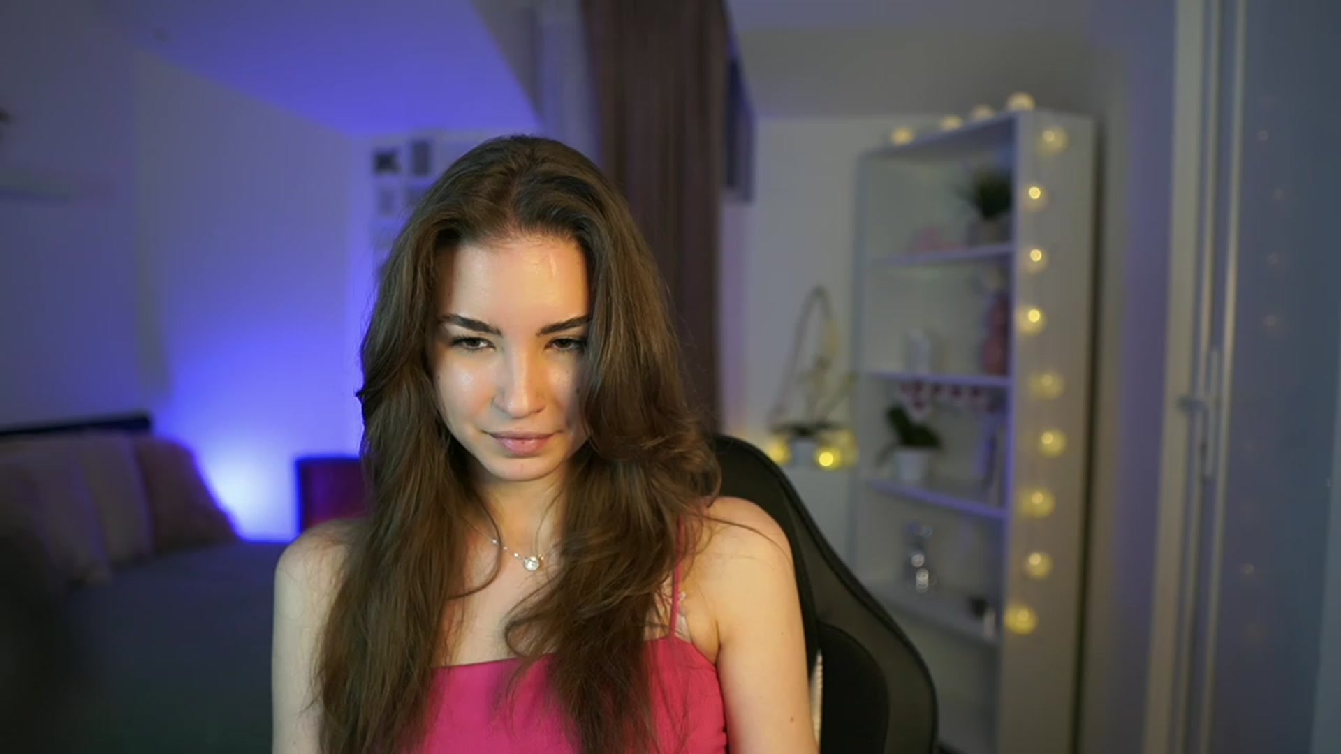 Gallery image thumbnail from Shy_jane's myfreecams stream on, 03/16/2023, 11:56 image 12 of 20