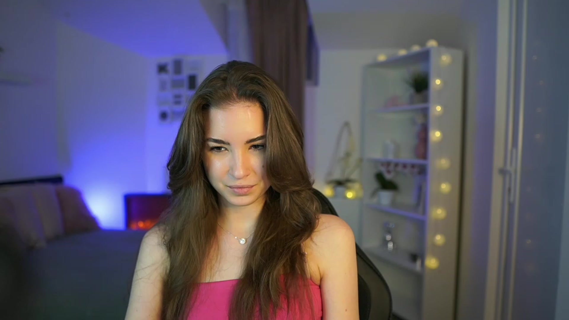 Gallery image thumbnail from Shy_jane's myfreecams stream on, 03/16/2023, 13:56 image 1 of 20