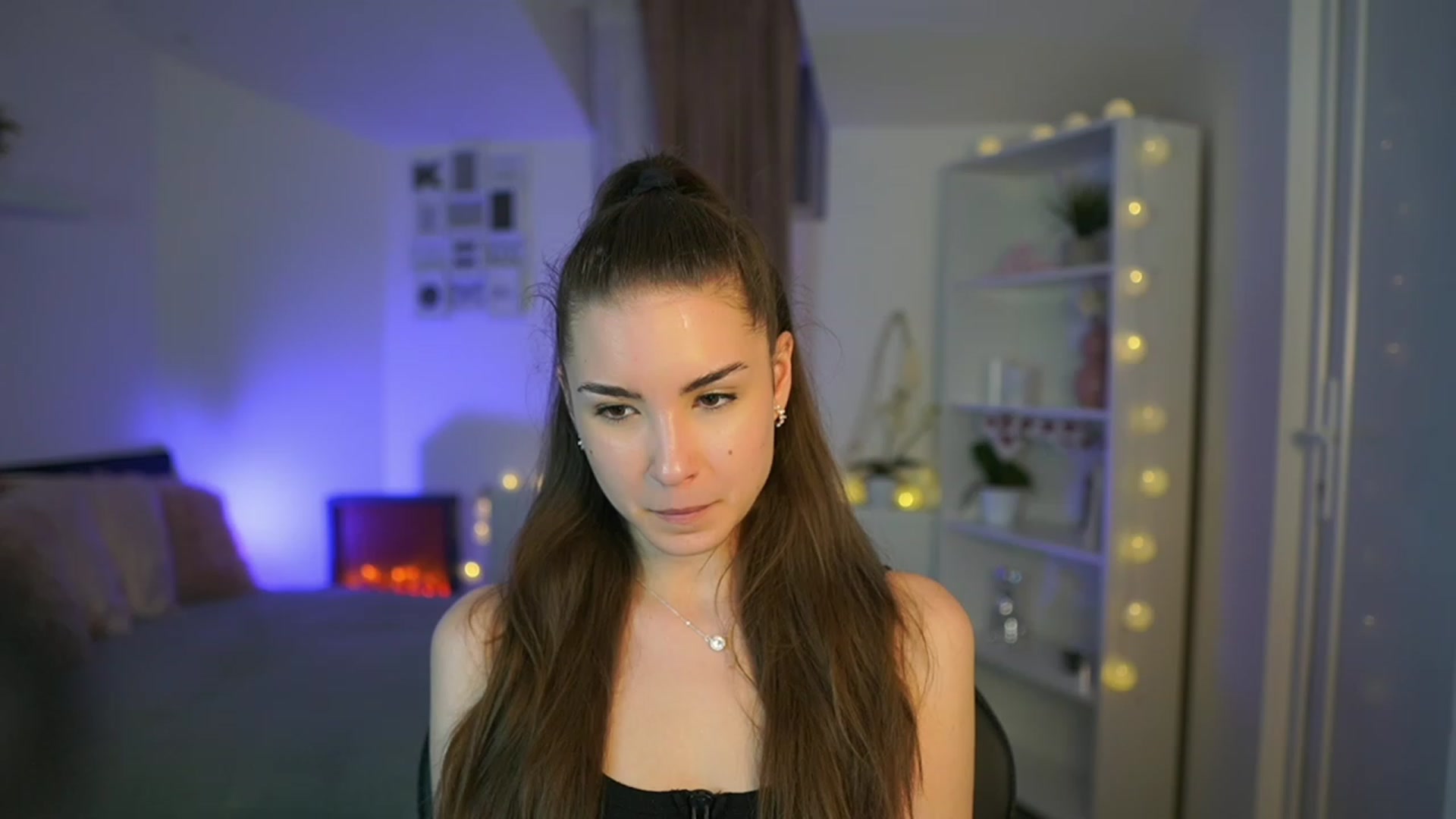 Gallery image thumbnail from Shy_jane's myfreecams stream on, 03/17/2023, 18:51 image 1 of 20