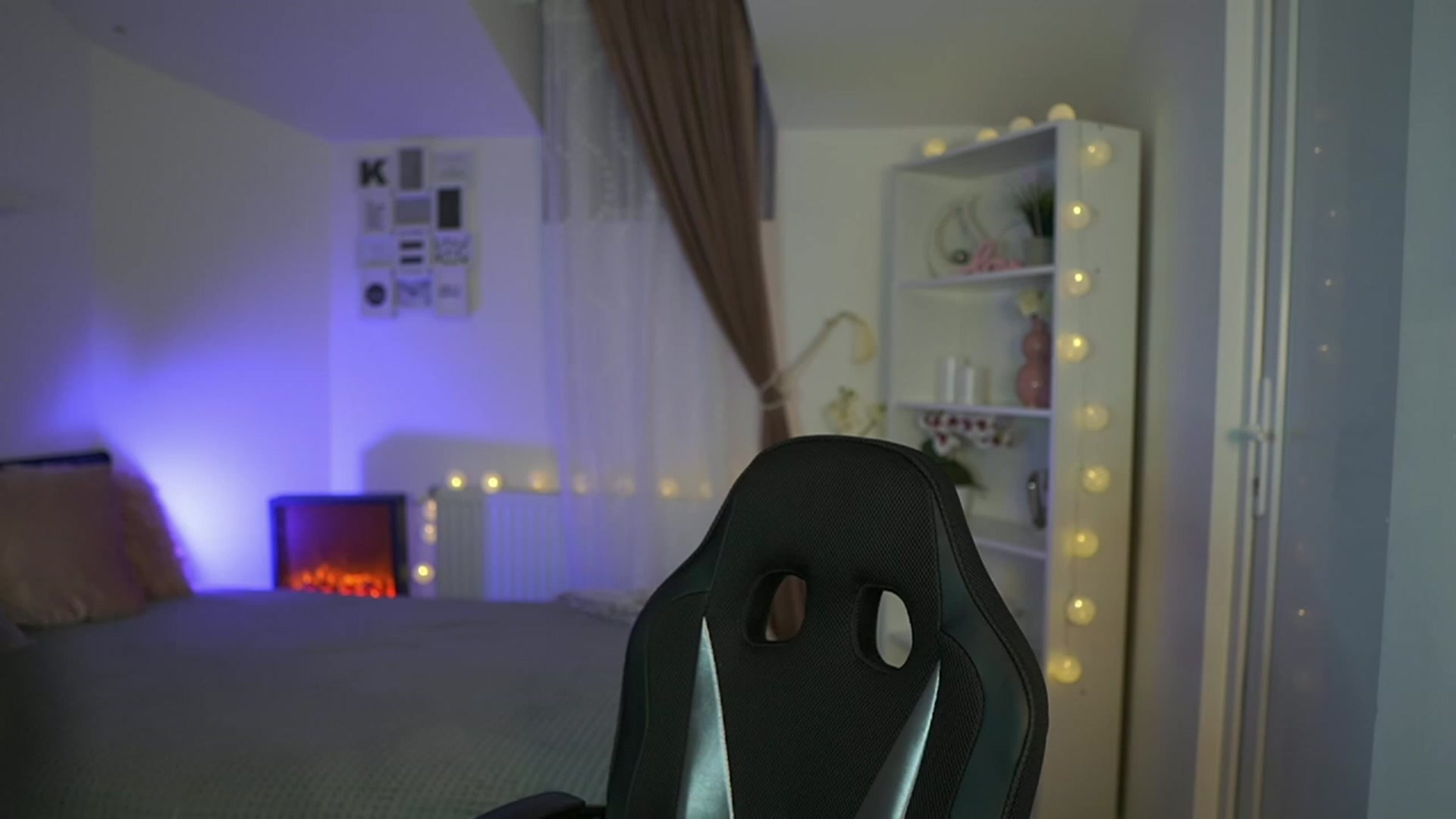 Gallery image thumbnail from Shy_jane's myfreecams stream on, 03/28/2023, 12:48 image 2 of 20