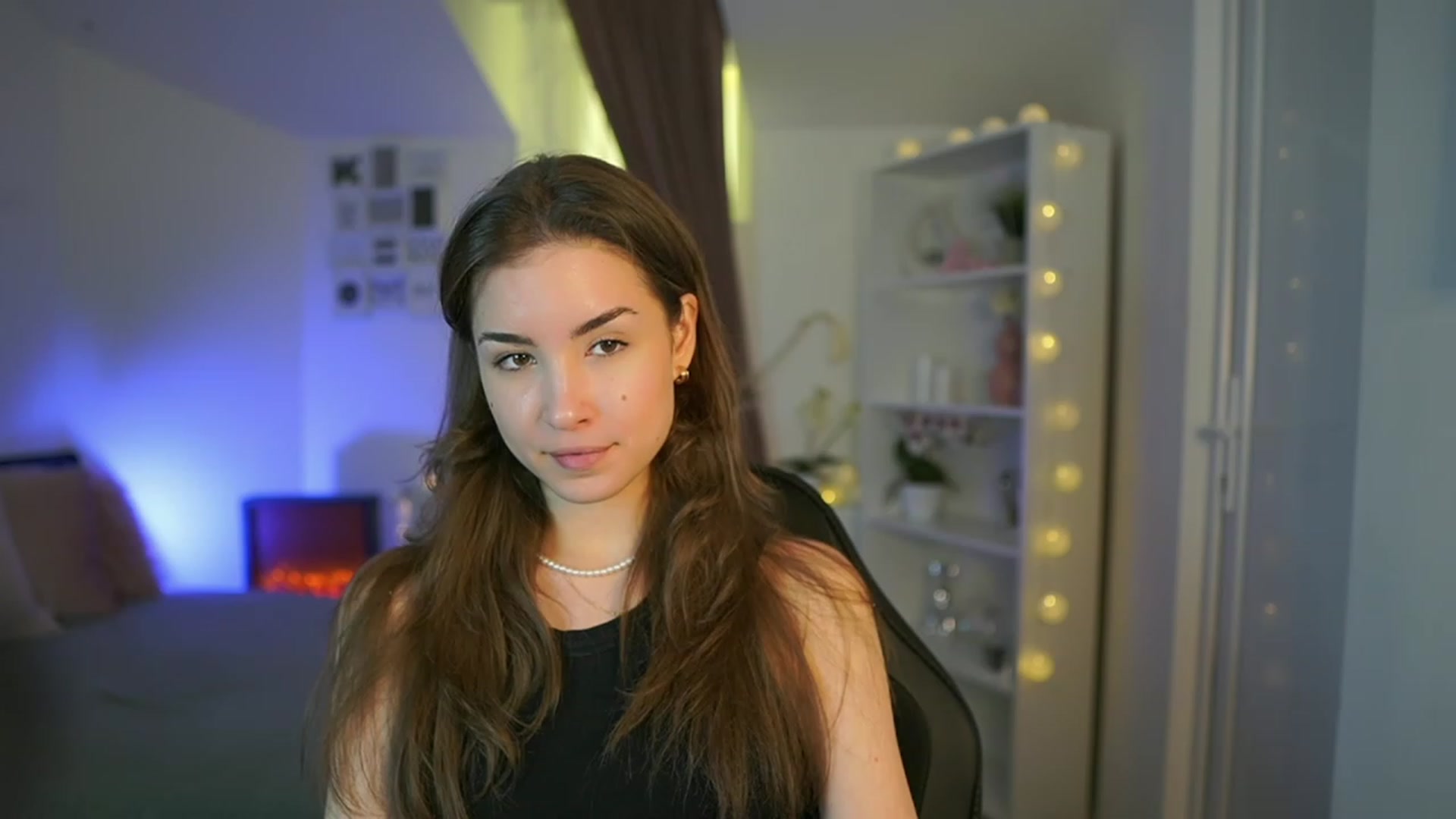 Gallery image thumbnail from Shy_jane's myfreecams stream on, 03/30/2023, 15:02 image 11 of 20