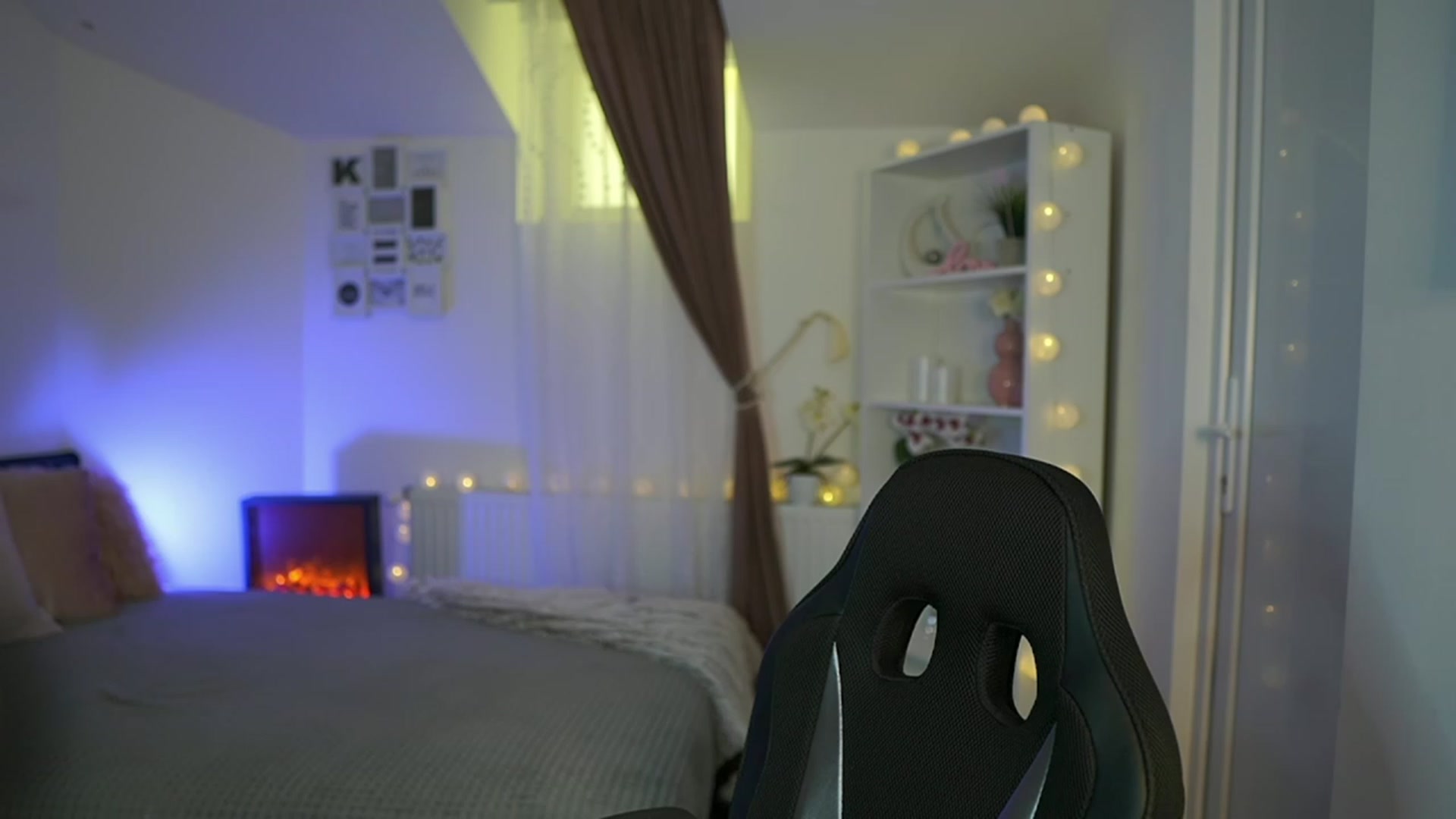 Gallery image thumbnail from Shy_jane's myfreecams stream on, 03/30/2023, 15:02 image 3 of 20