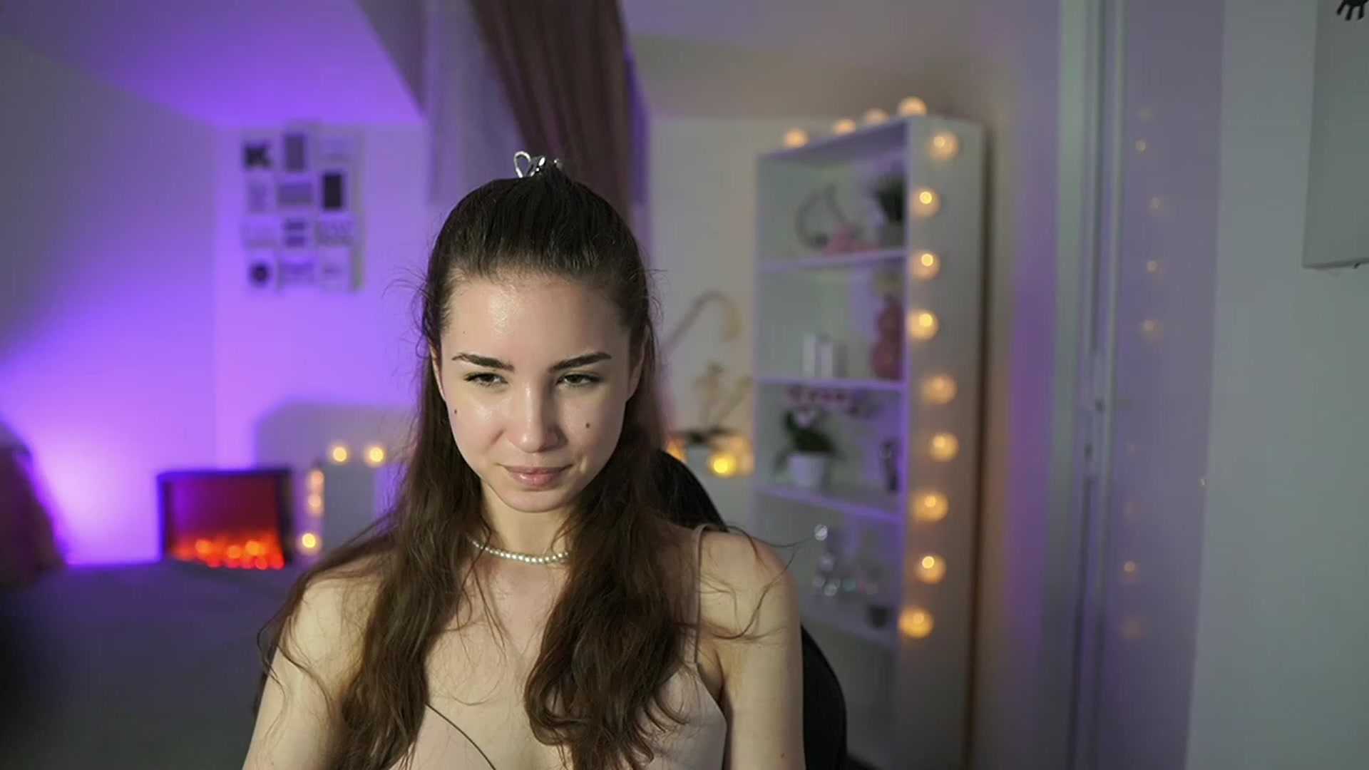 Gallery image thumbnail from Shy_jane's myfreecams stream on, 04/02/2023, 14:36 image 20 of 20