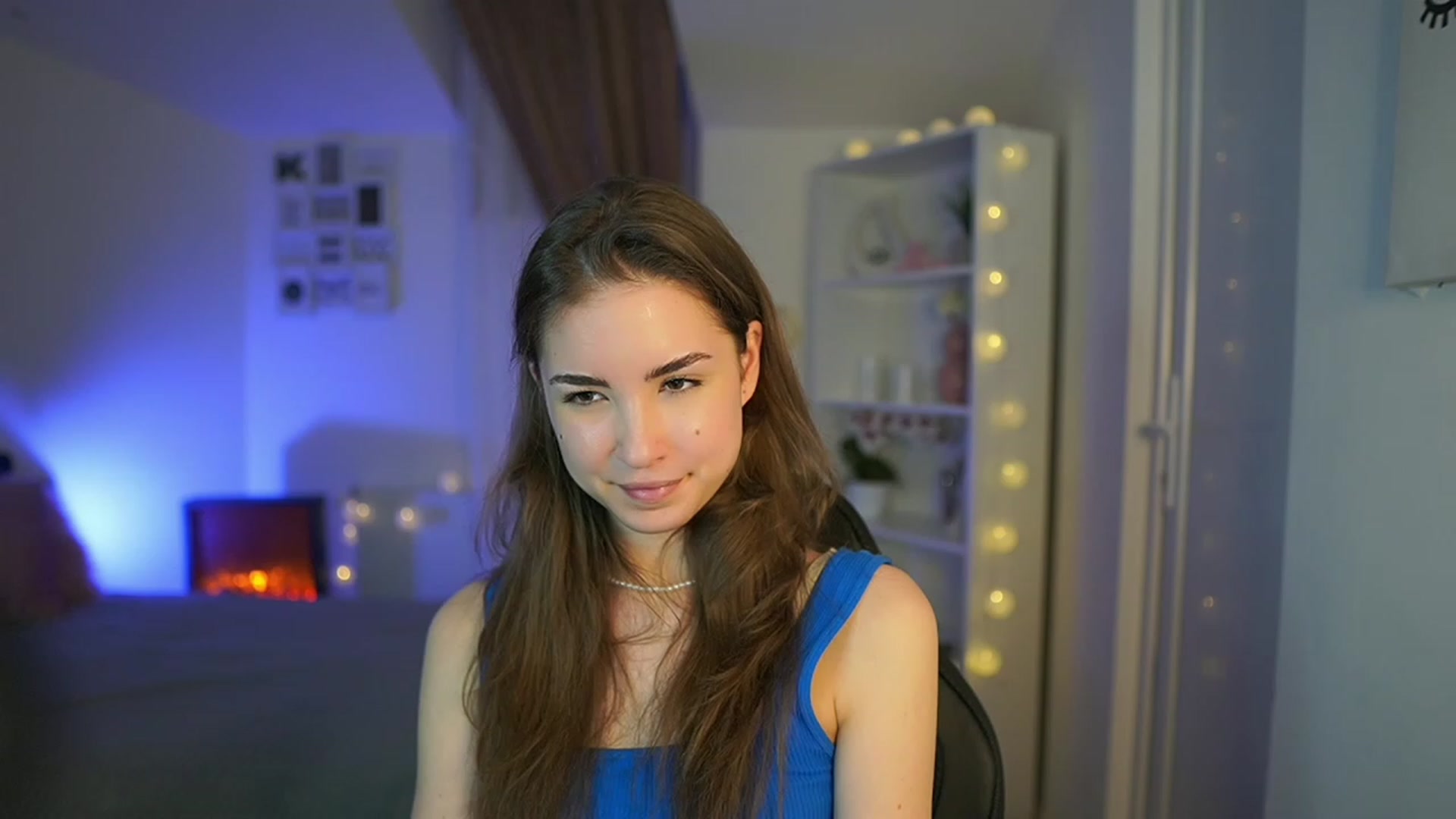 Gallery image thumbnail from Shy_jane's myfreecams stream on, 04/03/2023, 17:47 image 19 of 20
