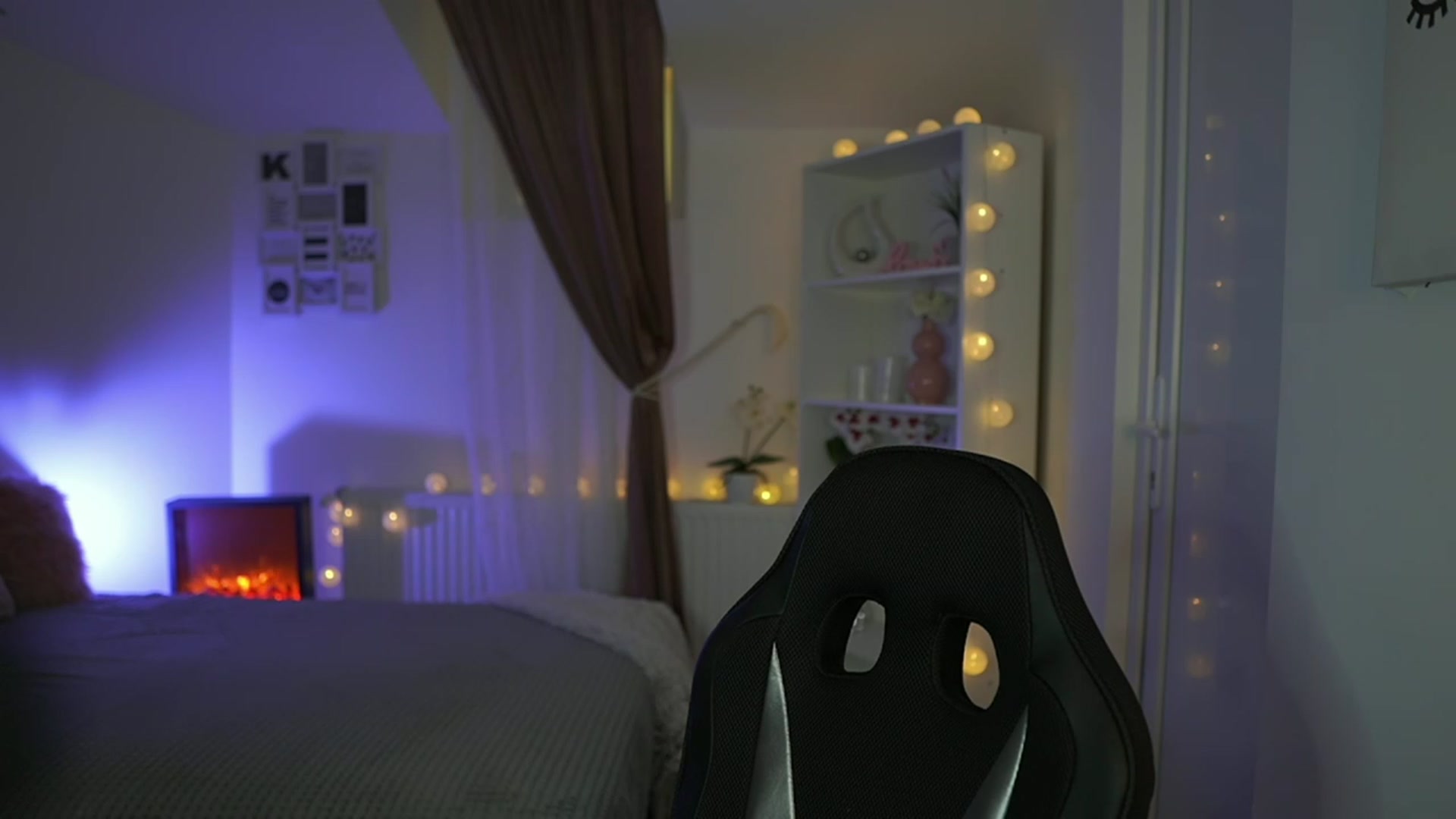 Gallery image thumbnail from Shy_jane's myfreecams stream on, 04/06/2023, 11:28 image 8 of 20