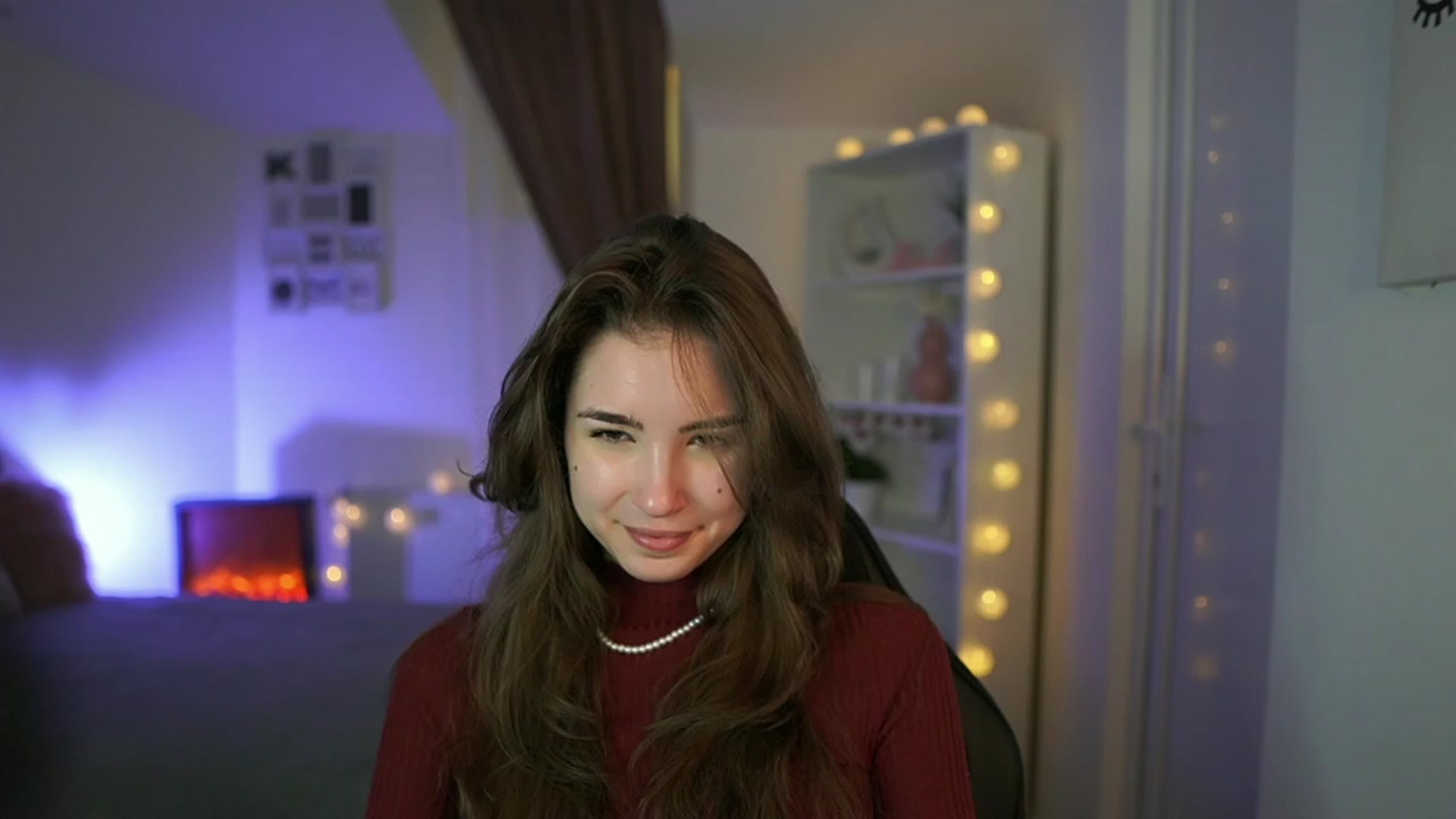 Gallery image thumbnail from Shy_jane's myfreecams stream on, 04/06/2023, 13:28 image 19 of 20