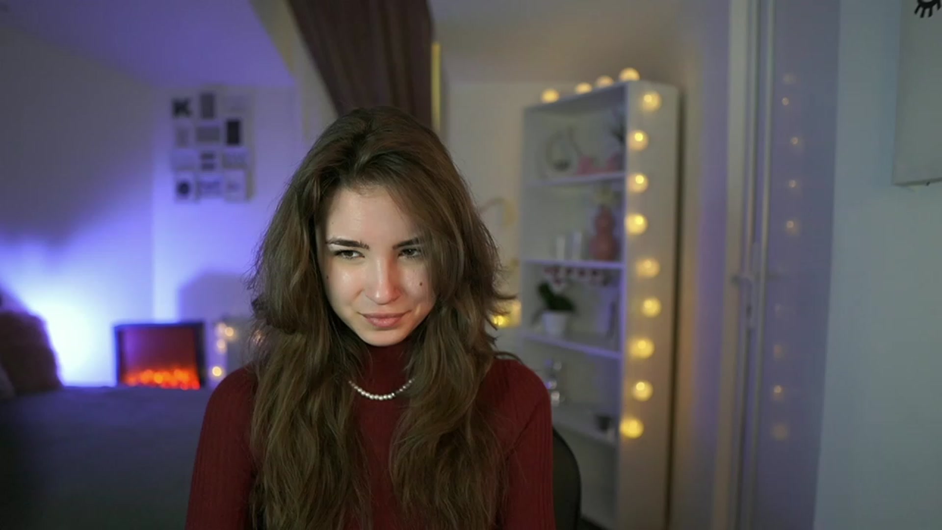 Gallery image thumbnail from Shy_jane's myfreecams stream on, 04/06/2023, 14:00 image 11 of 20