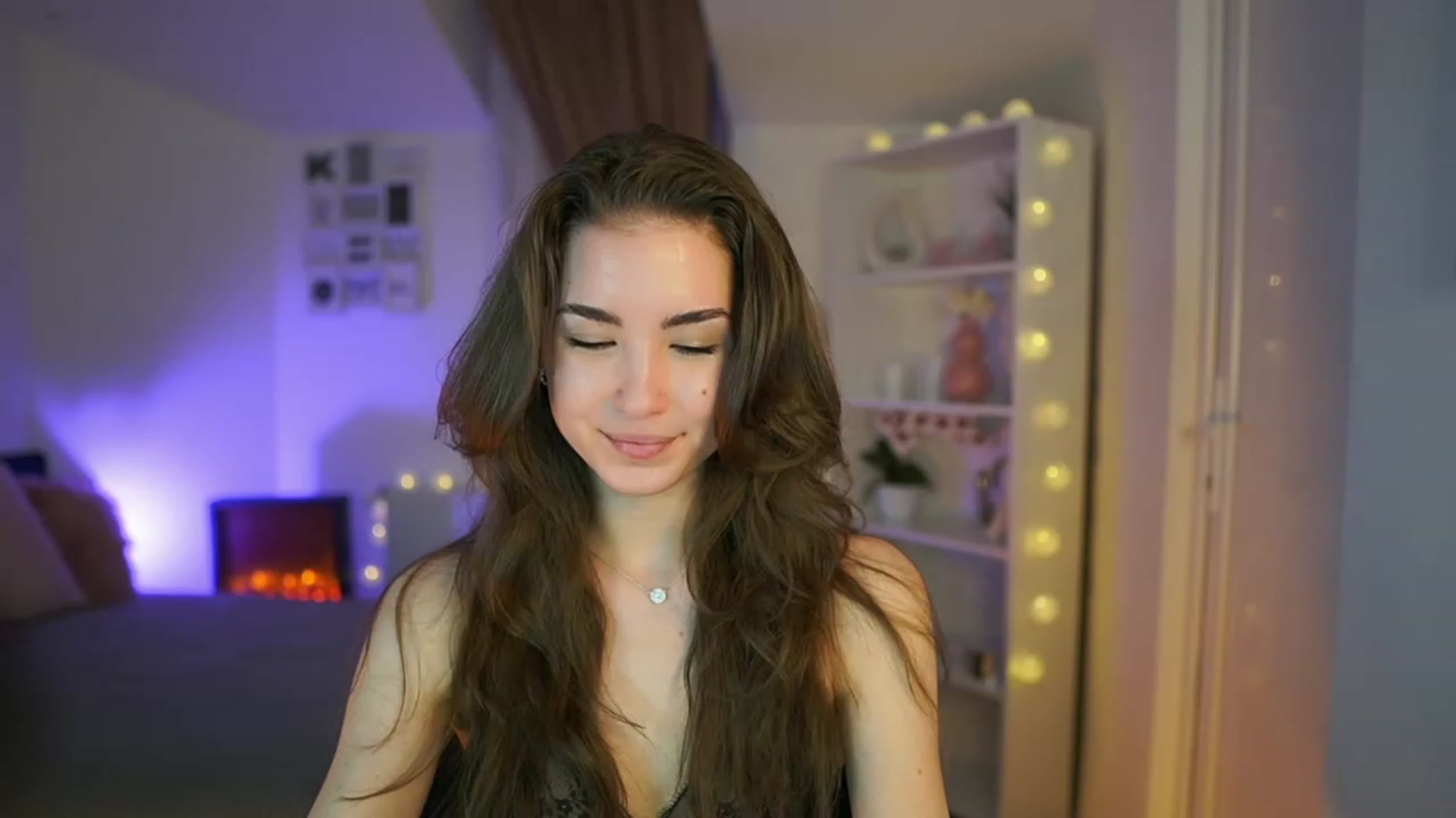 Gallery image thumbnail from Shy_jane's myfreecams stream on, 04/14/2023, 12:12 image 20 of 20