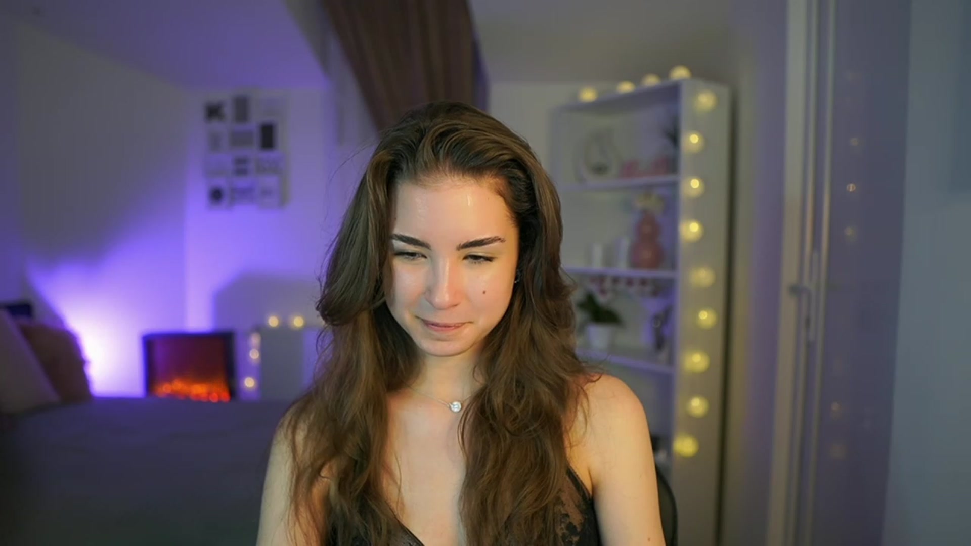 Gallery image thumbnail from Shy_jane's myfreecams stream on, 04/14/2023, 13:55 image 11 of 20