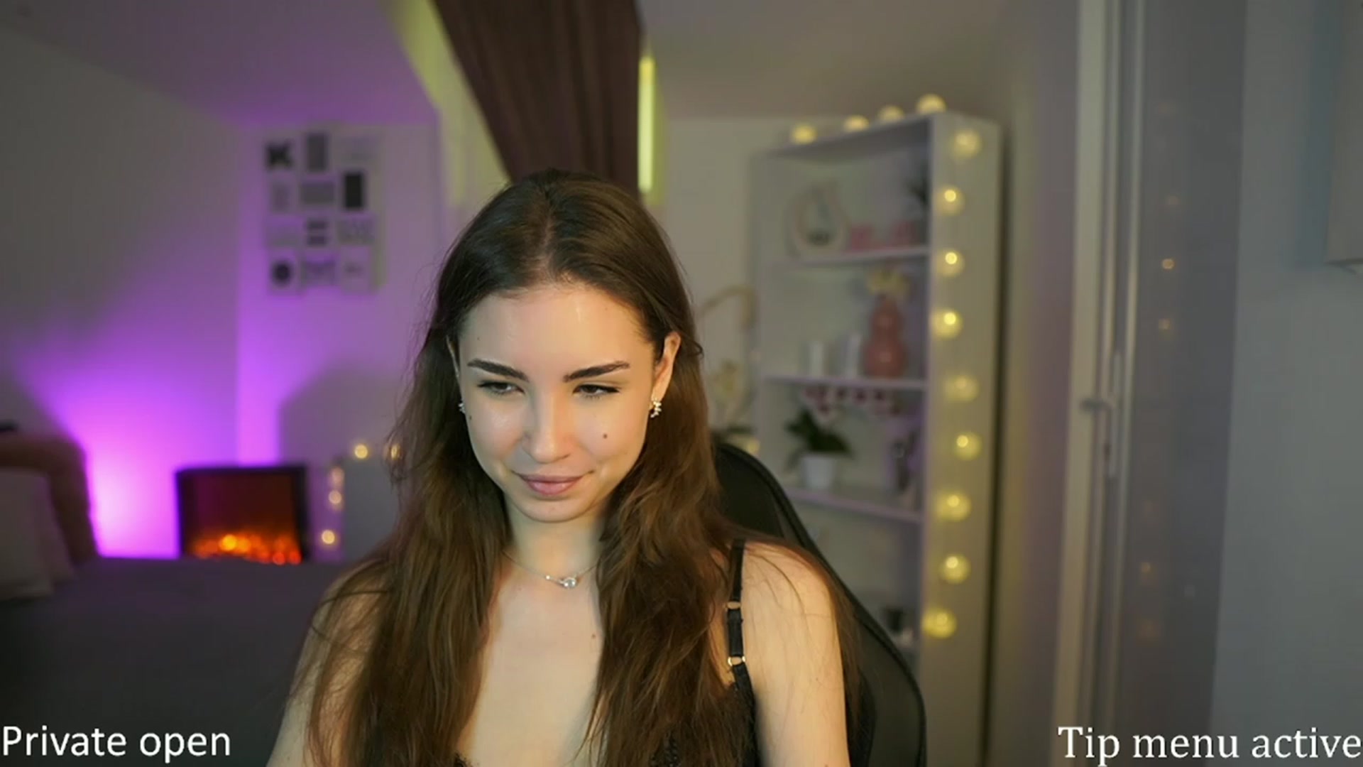 Gallery image thumbnail from Shy_jane's myfreecams stream on, 04/20/2023, 09:14 image 10 of 20