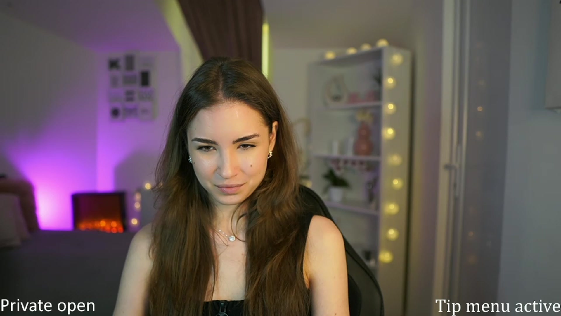 Gallery image thumbnail from Shy_jane's myfreecams stream on, 04/20/2023, 10:01 image 14 of 20