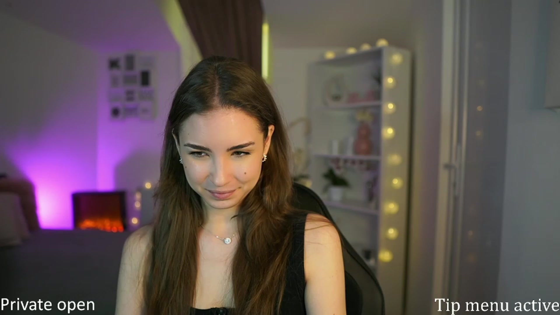 Gallery image thumbnail from Shy_jane's myfreecams stream on, 04/20/2023, 10:01 image 4 of 20