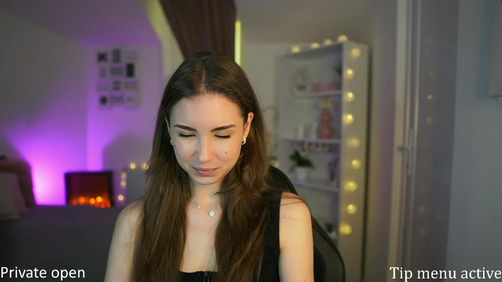 Gallery image thumbnail from Shy_jane's myfreecams stream on, 04/20/2023, 10:01 image 6 of 20