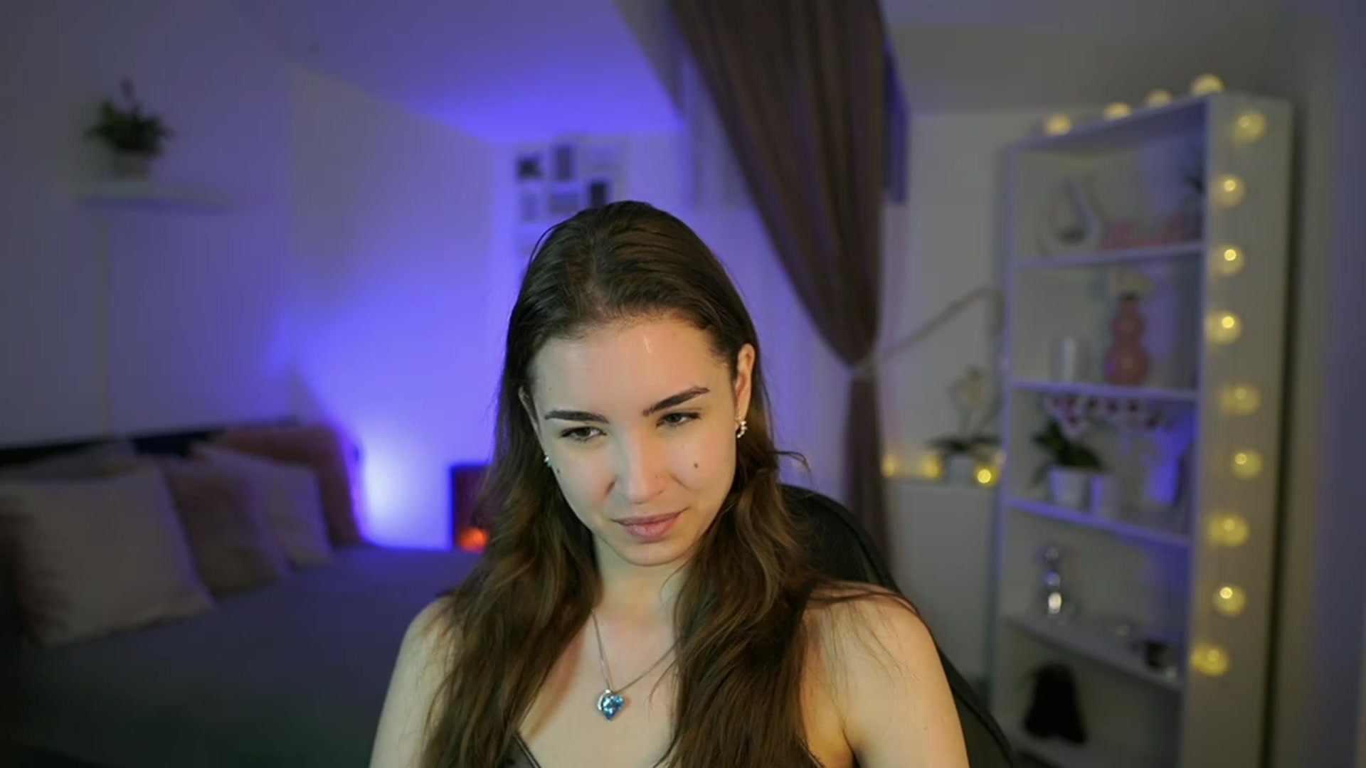 Gallery image thumbnail from Shy_jane's myfreecams stream on, 04/27/2023, 09:26 image 19 of 20