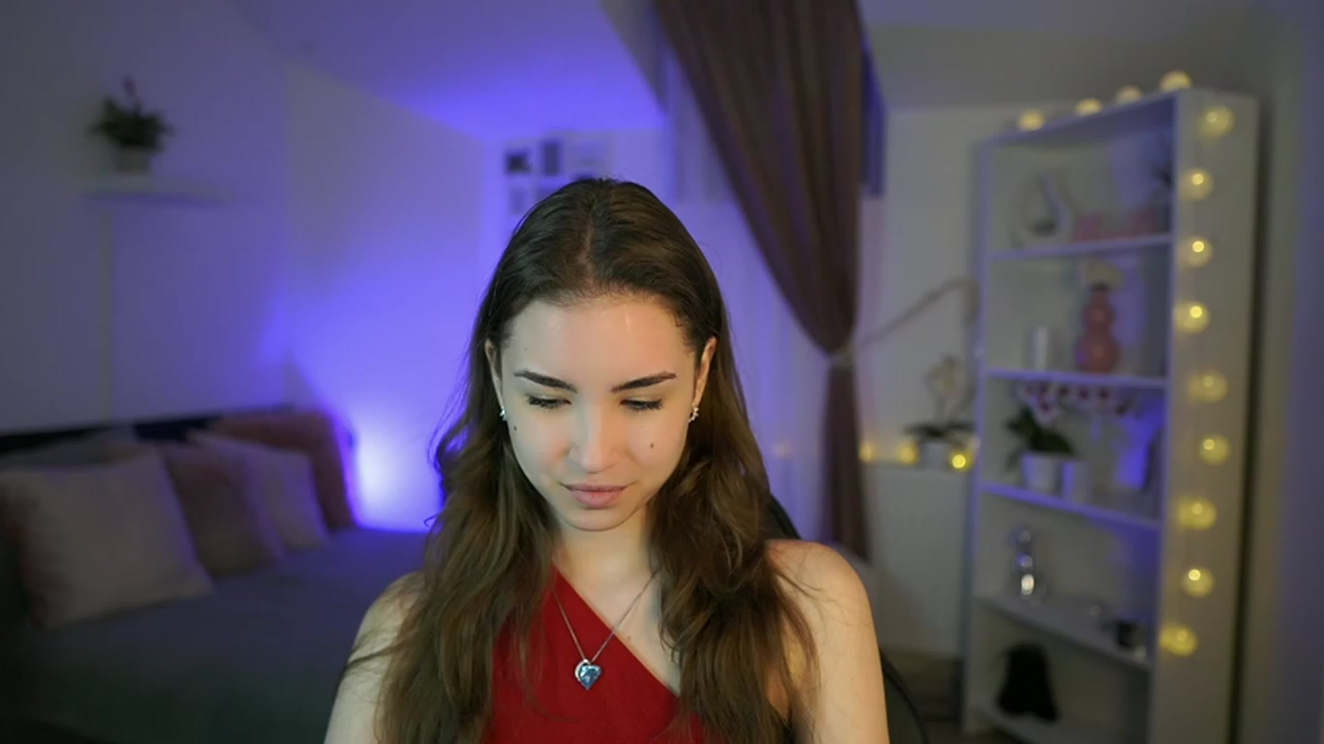 Gallery image thumbnail from Shy_jane's myfreecams stream on, 04/27/2023, 09:26 image 1 of 20