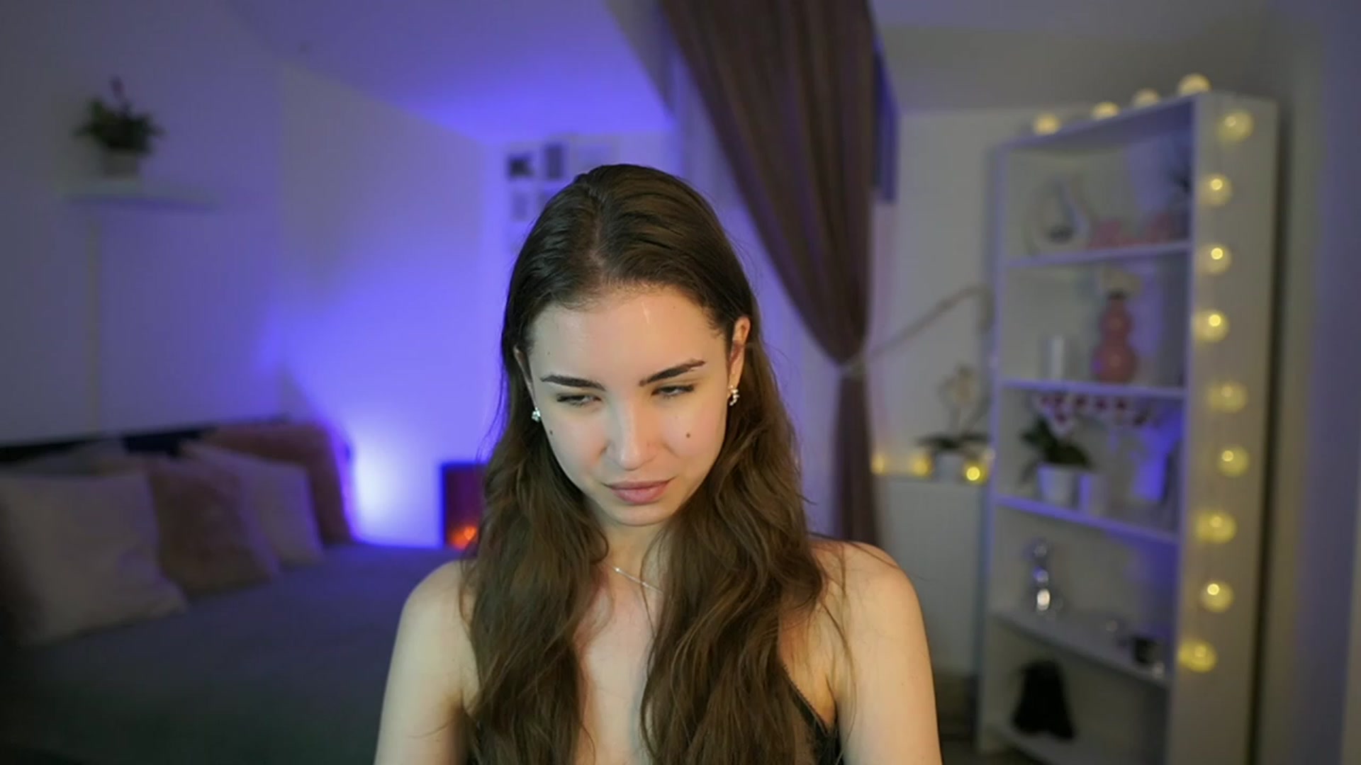 Gallery image thumbnail from Shy_jane's myfreecams stream on, 04/27/2023, 11:39 image 7 of 20
