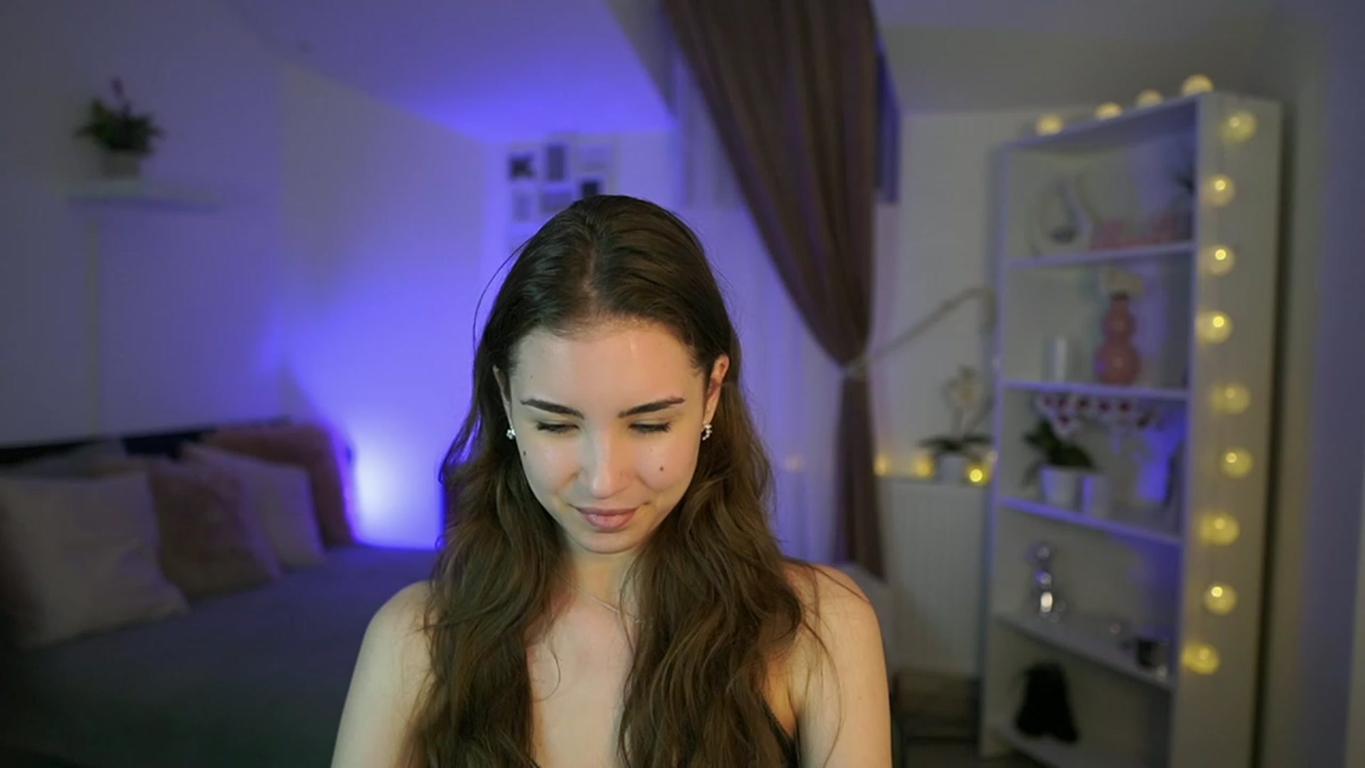 Gallery image thumbnail from Shy_jane's myfreecams stream on, 04/27/2023, 11:39 image 4 of 20