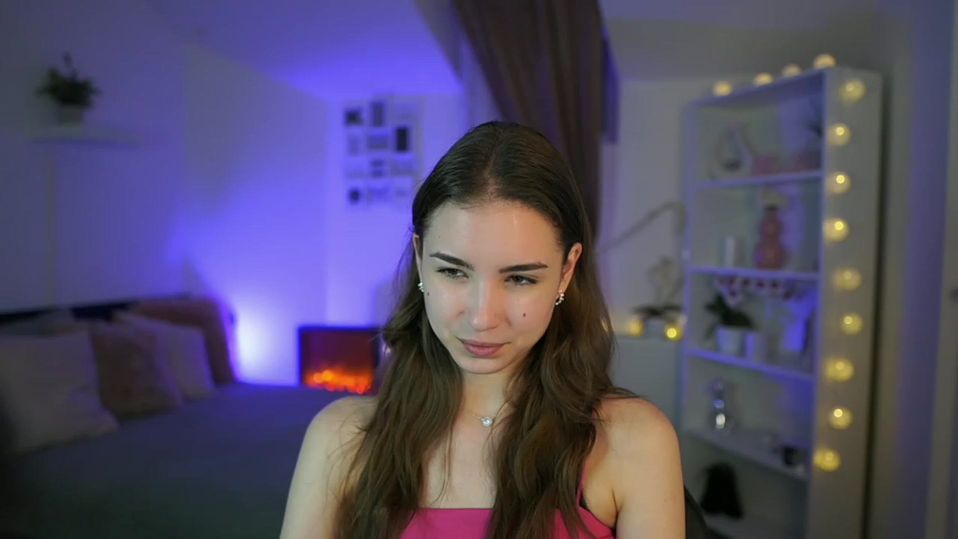 Gallery image thumbnail from Shy_jane's myfreecams stream on, 04/27/2023, 16:08 image 10 of 20