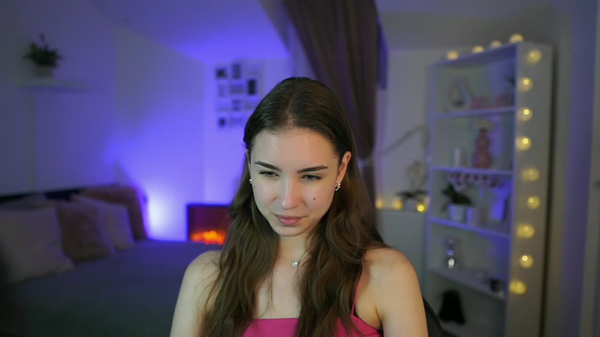 Gallery image thumbnail from Shy_jane's myfreecams stream on, 04/27/2023, 16:08 image 12 of 20