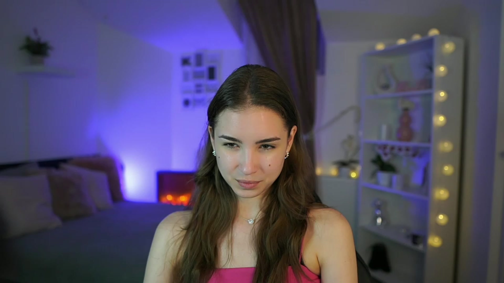 Gallery image thumbnail from Shy_jane's myfreecams stream on, 04/27/2023, 16:08 image 9 of 20