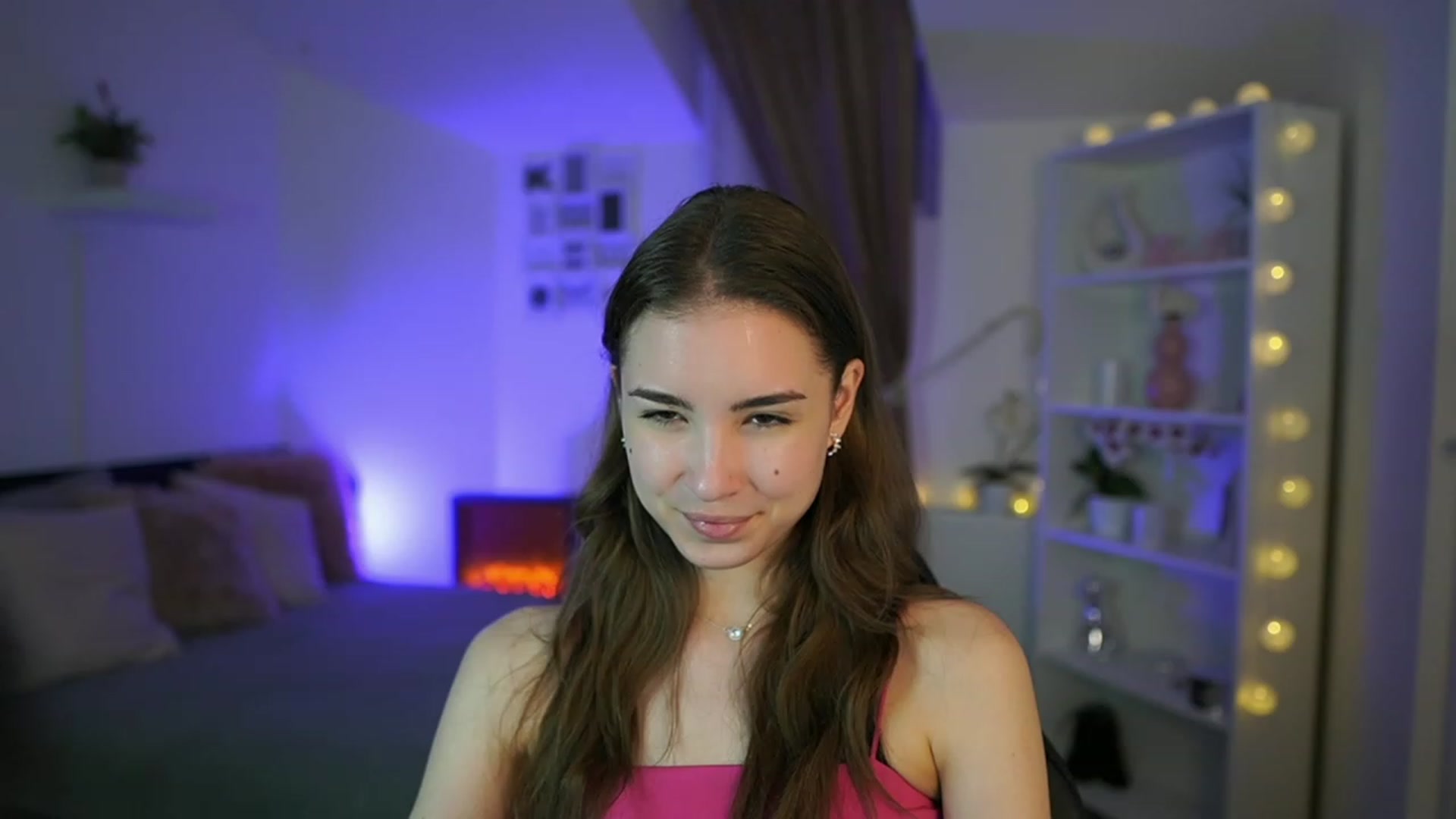 Gallery image thumbnail from Shy_jane's myfreecams stream on, 04/27/2023, 16:08 image 13 of 20
