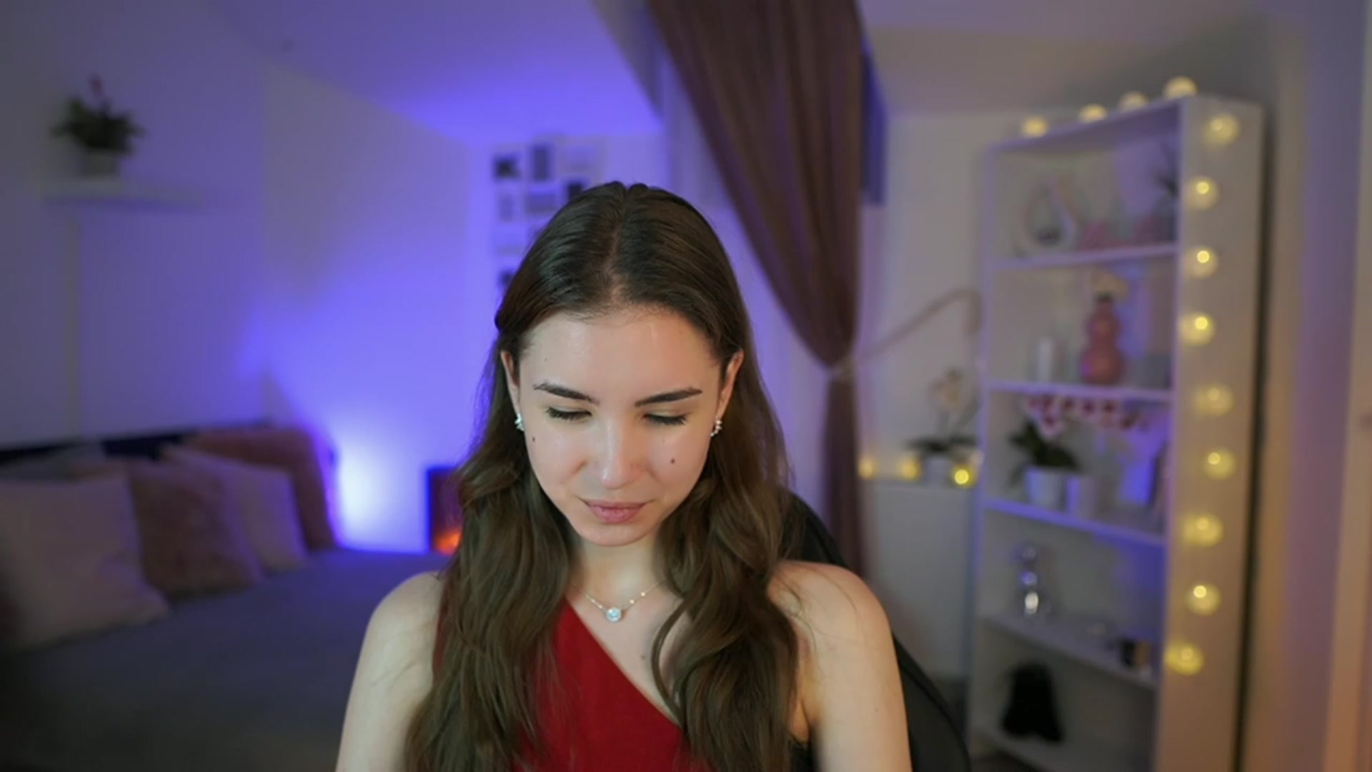 Gallery image thumbnail from Shy_jane's myfreecams stream on, 04/27/2023, 16:51 image 14 of 20