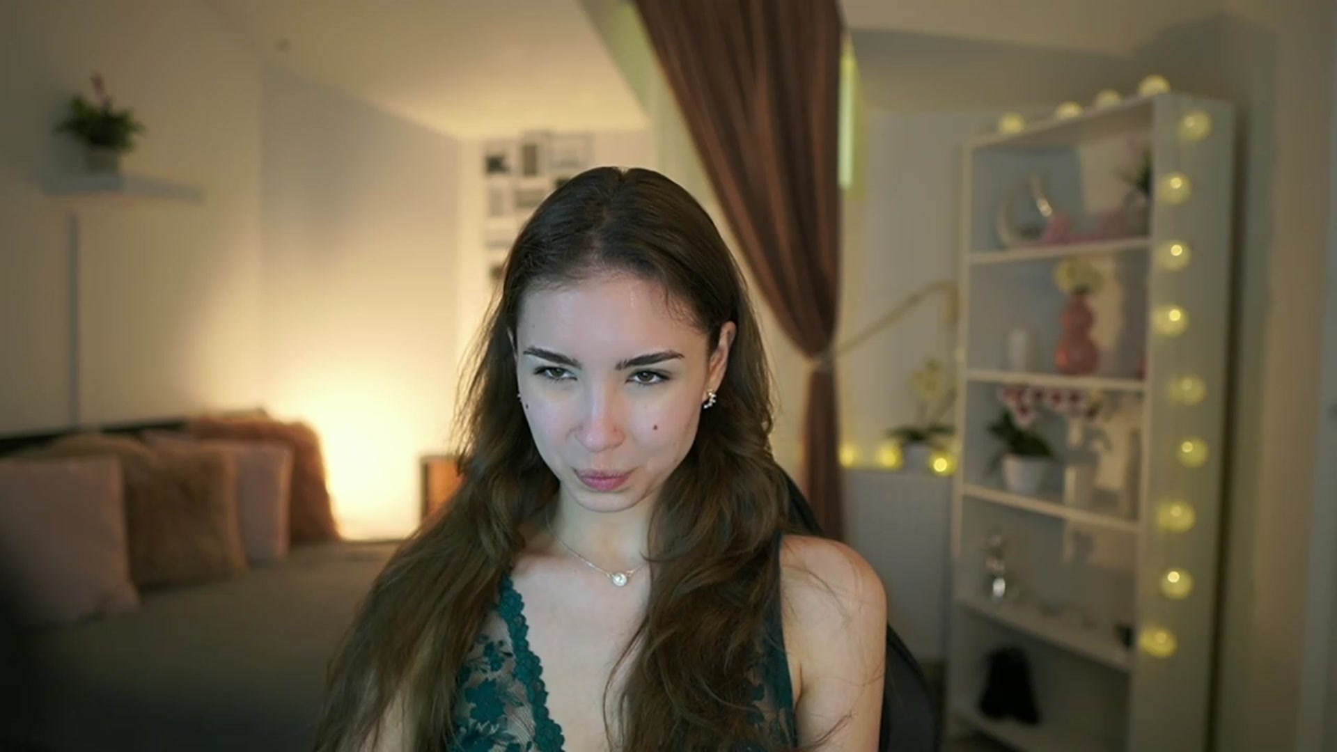 Gallery image thumbnail from Shy_jane's myfreecams stream on, 05/02/2023, 14:42 image 20 of 20
