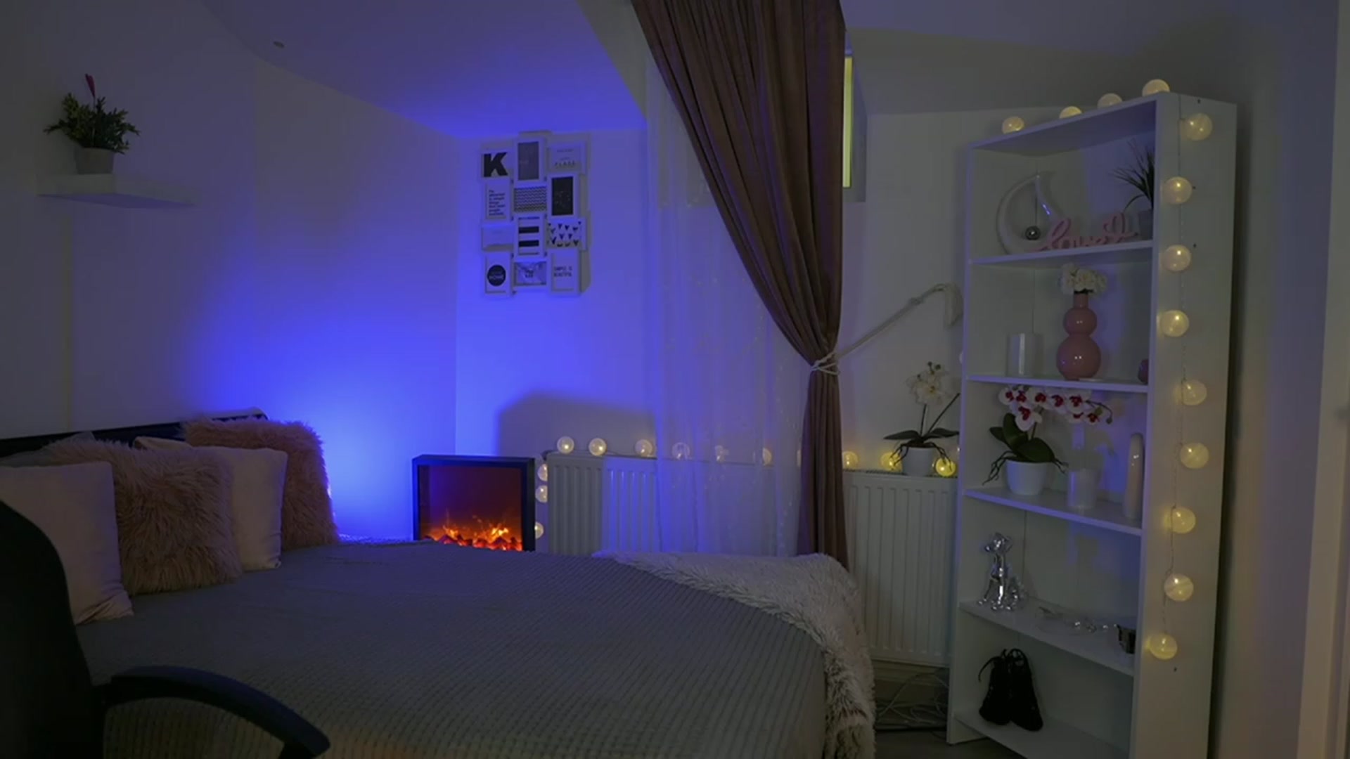 Gallery image thumbnail from Shy_jane's myfreecams stream on, 05/03/2023, 14:36 image 1 of 20