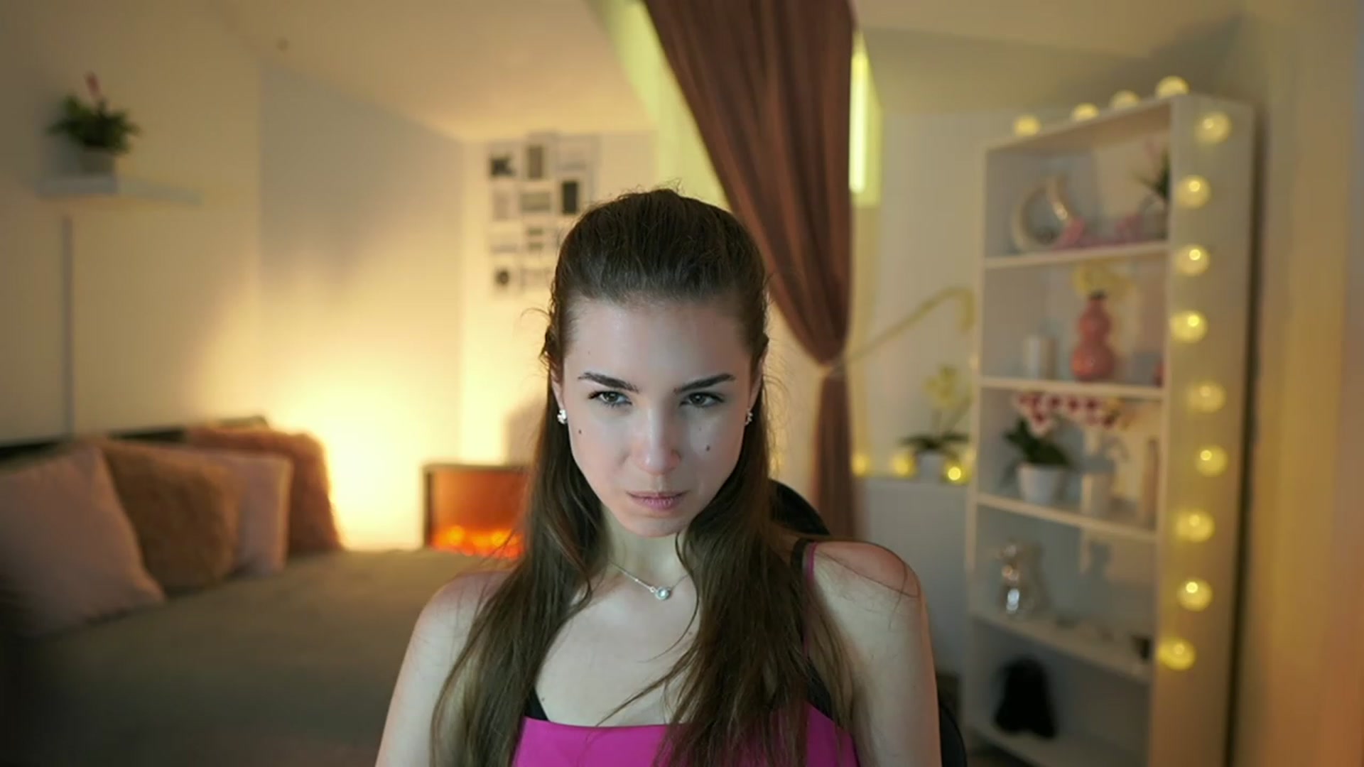 Gallery image thumbnail from Shy_jane's myfreecams stream on, 05/07/2023, 16:46 image 14 of 20