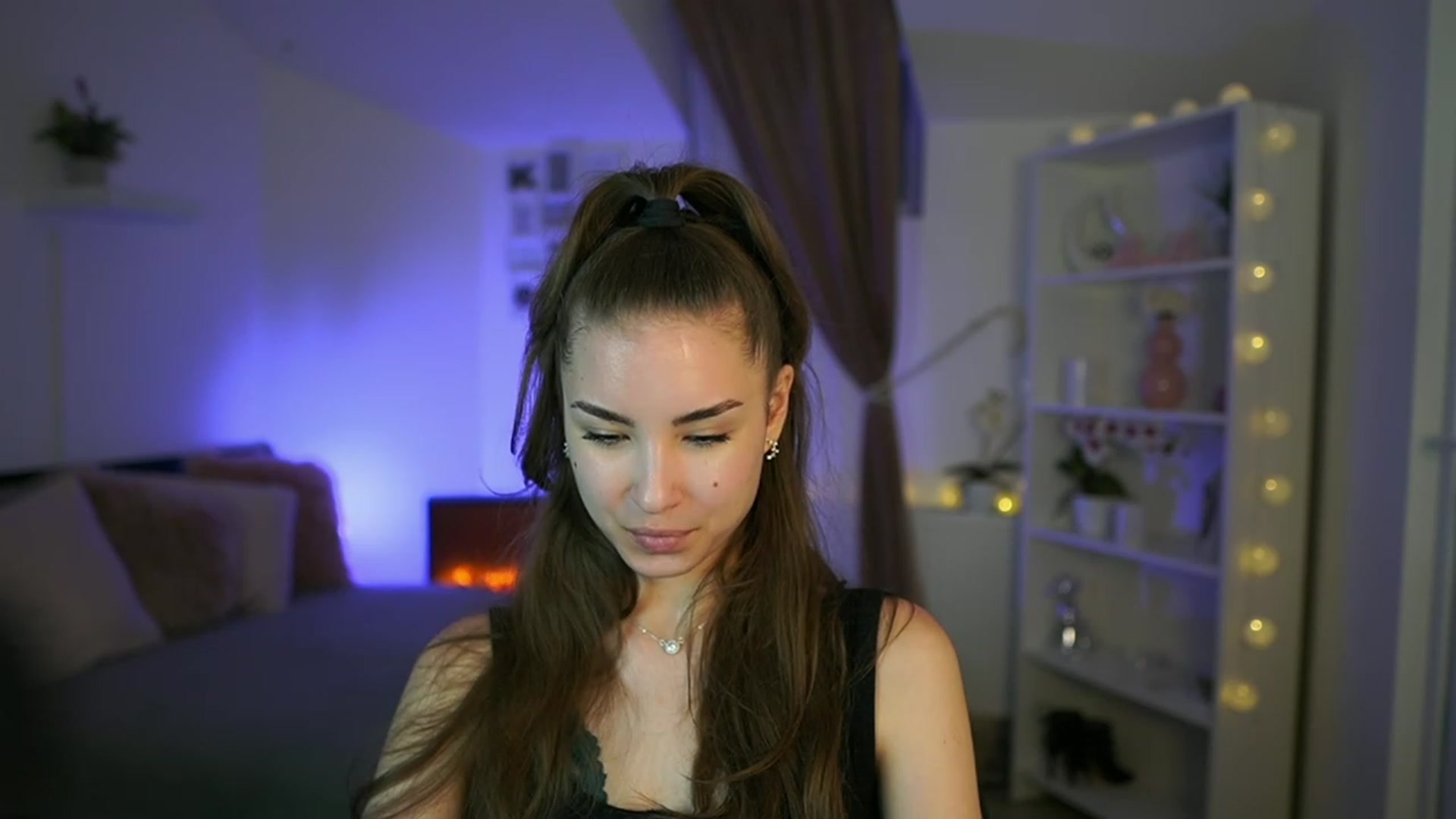 Gallery image thumbnail from Shy_jane's myfreecams stream on, 05/12/2023, 11:42 image 4 of 20