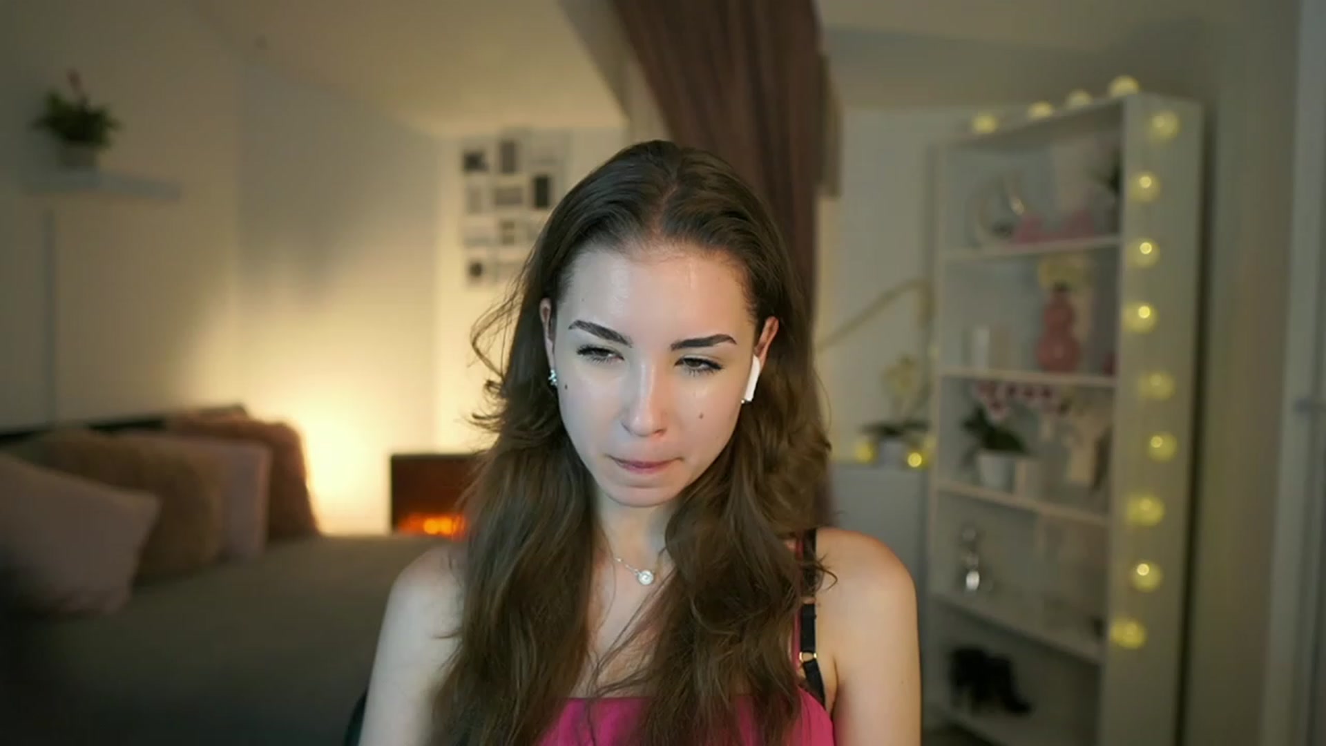 Gallery image thumbnail from Shy_jane's myfreecams stream on, 05/14/2023, 10:27 image 5 of 20