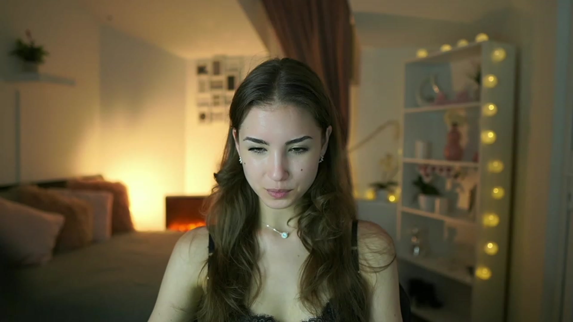 Gallery image thumbnail from Shy_jane's myfreecams stream on, 05/14/2023, 16:30 image 12 of 20